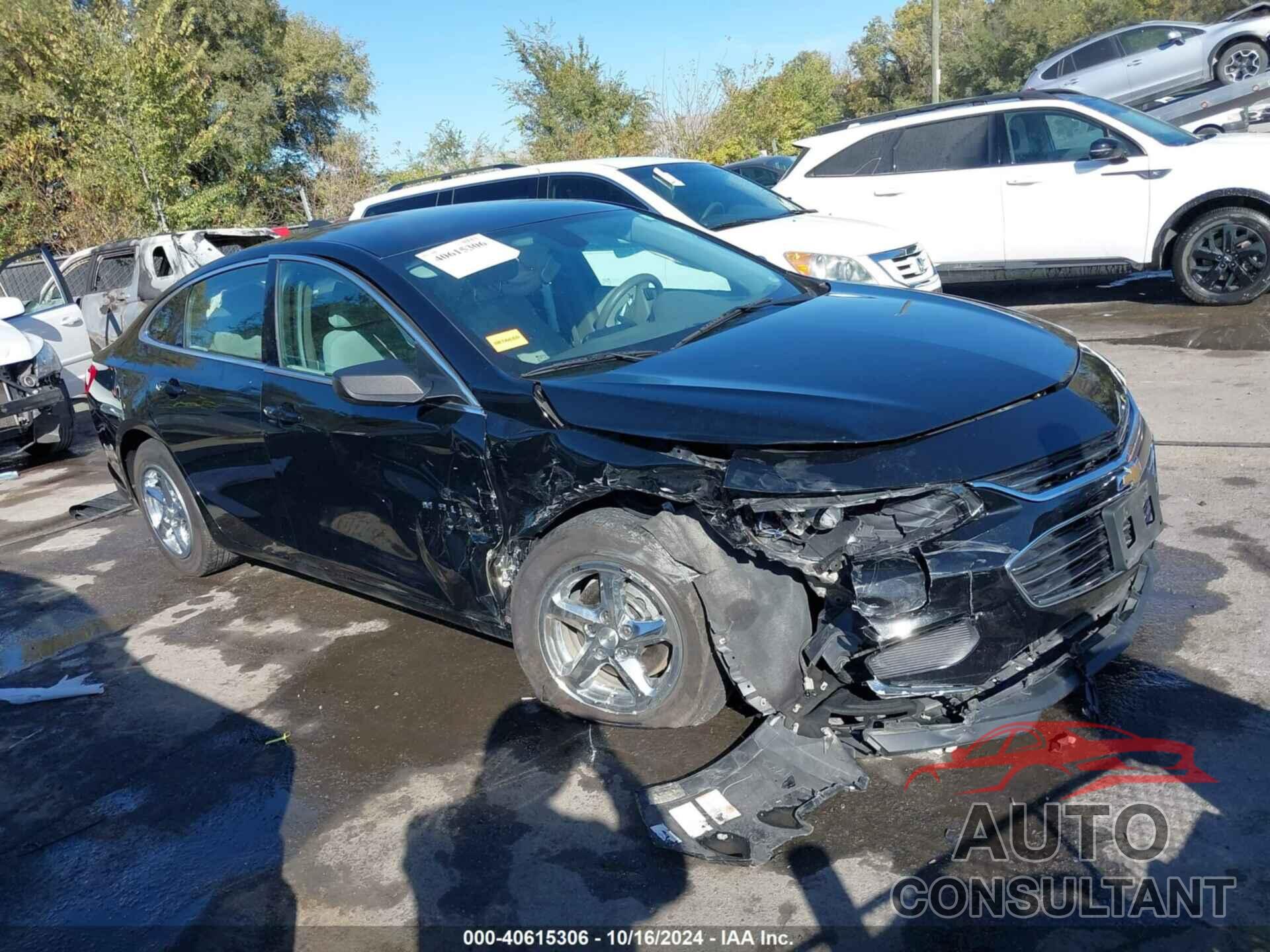 CHEVROLET MALIBU 2018 - 1G1ZB5ST8JF111179