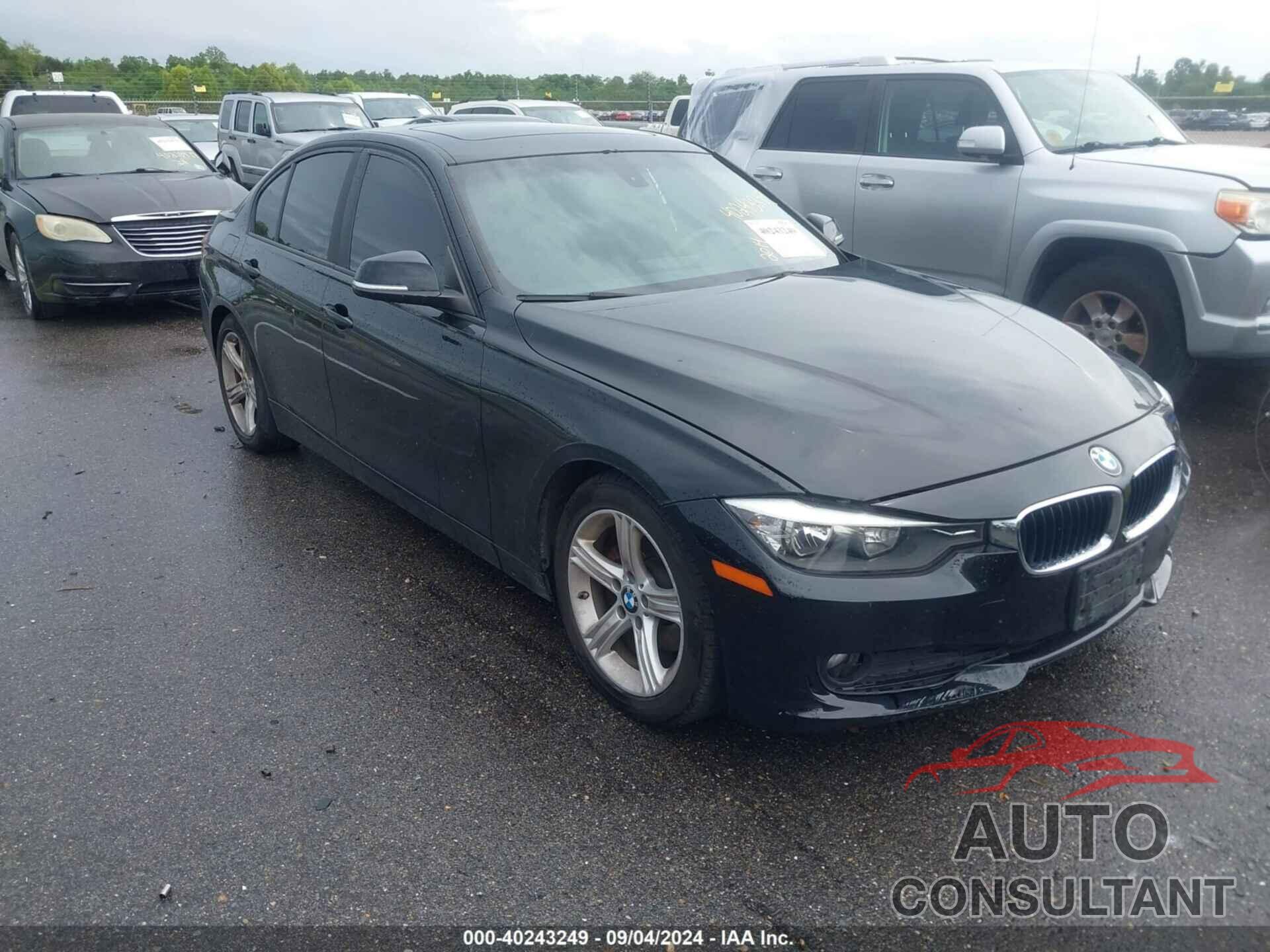 BMW 320I 2014 - WBA3C3C5XEPV90037