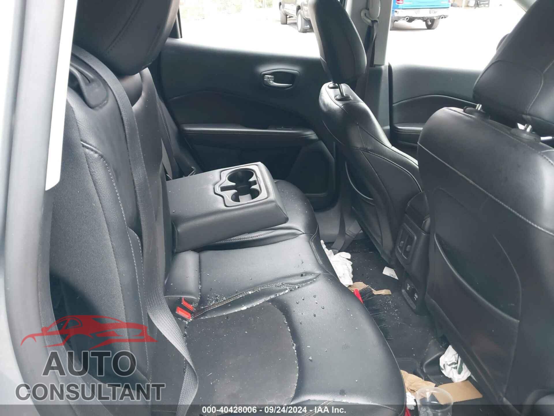 JEEP NEW COMPASS 2017 - 3C4NJDBB3HT656331
