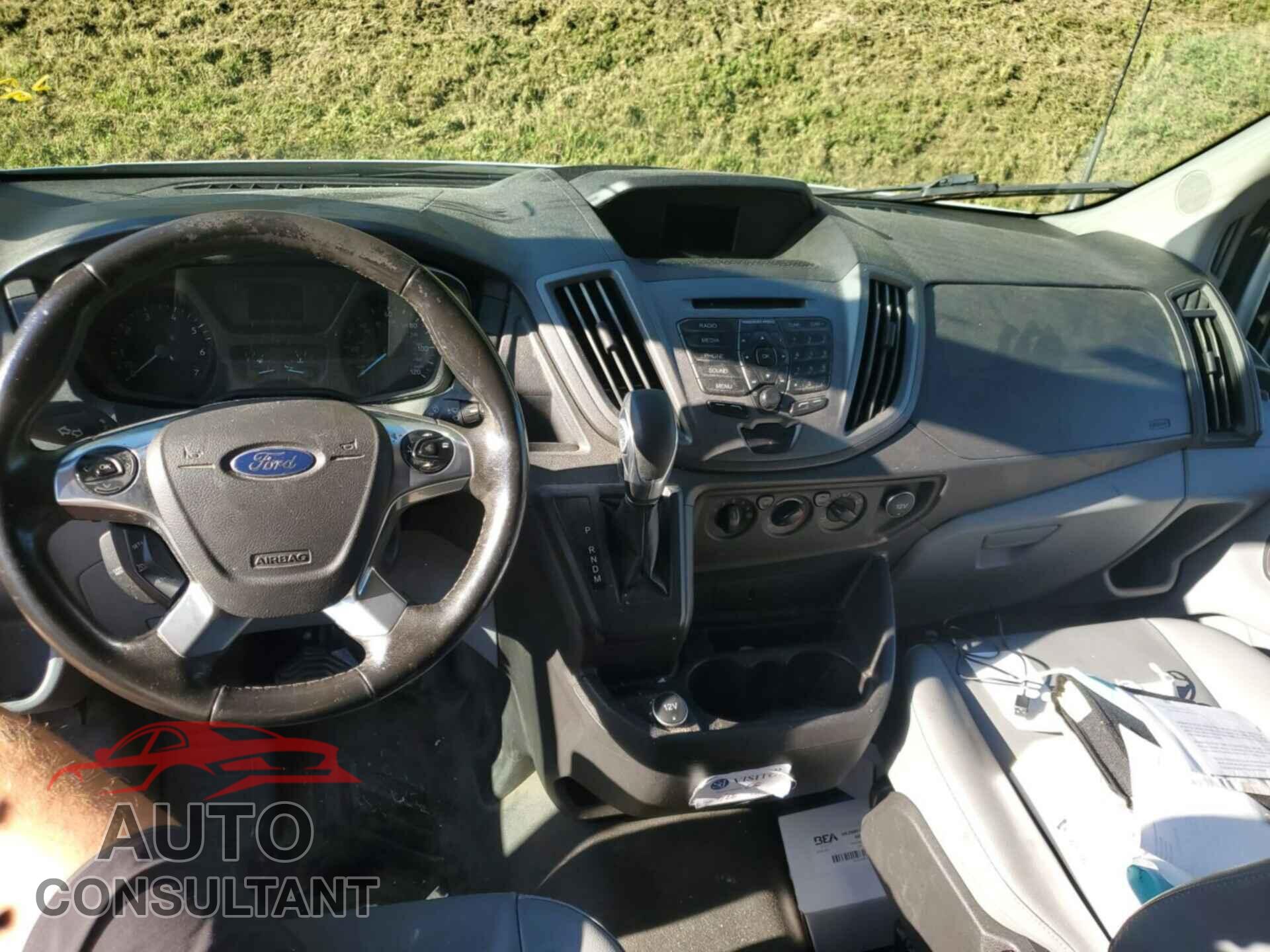 FORD TRANSIT 2017 - 1FTBW2CG3HKA95665