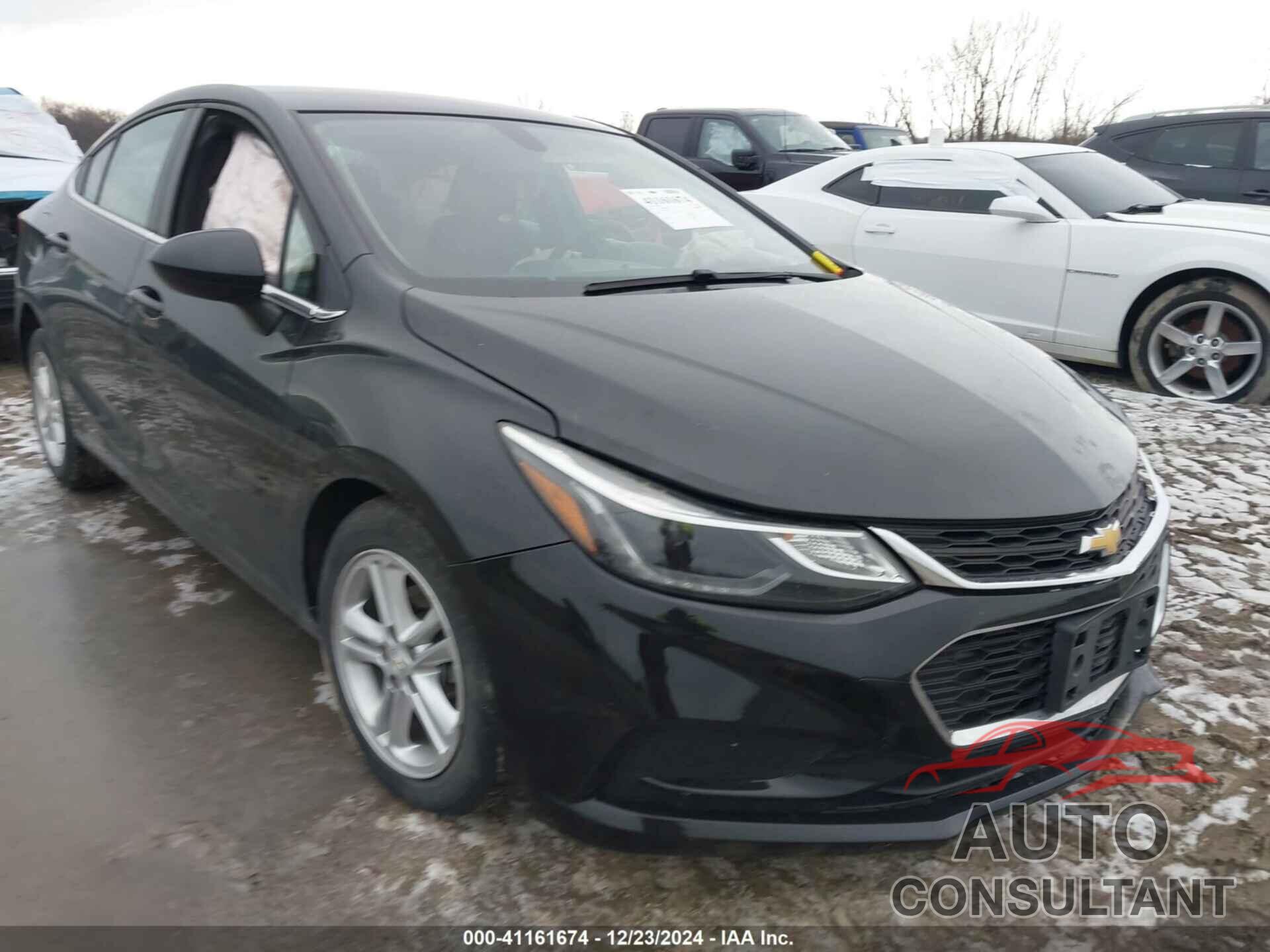 CHEVROLET CRUZE 2017 - 1G1BE5SM7H7279854