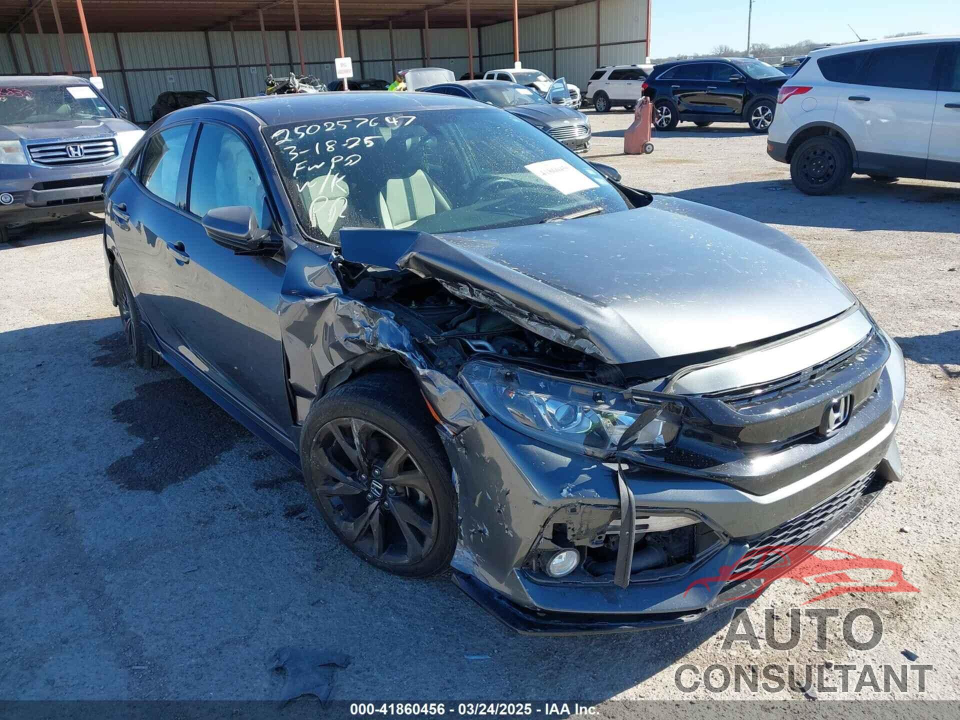 HONDA CIVIC 2018 - SHHFK7H44JU215077