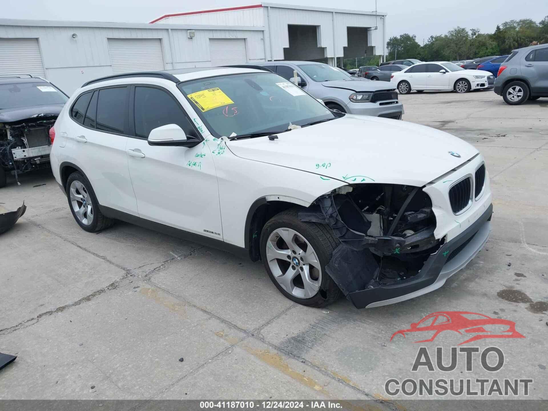 BMW X1 2015 - WBAVM1C58FV318433