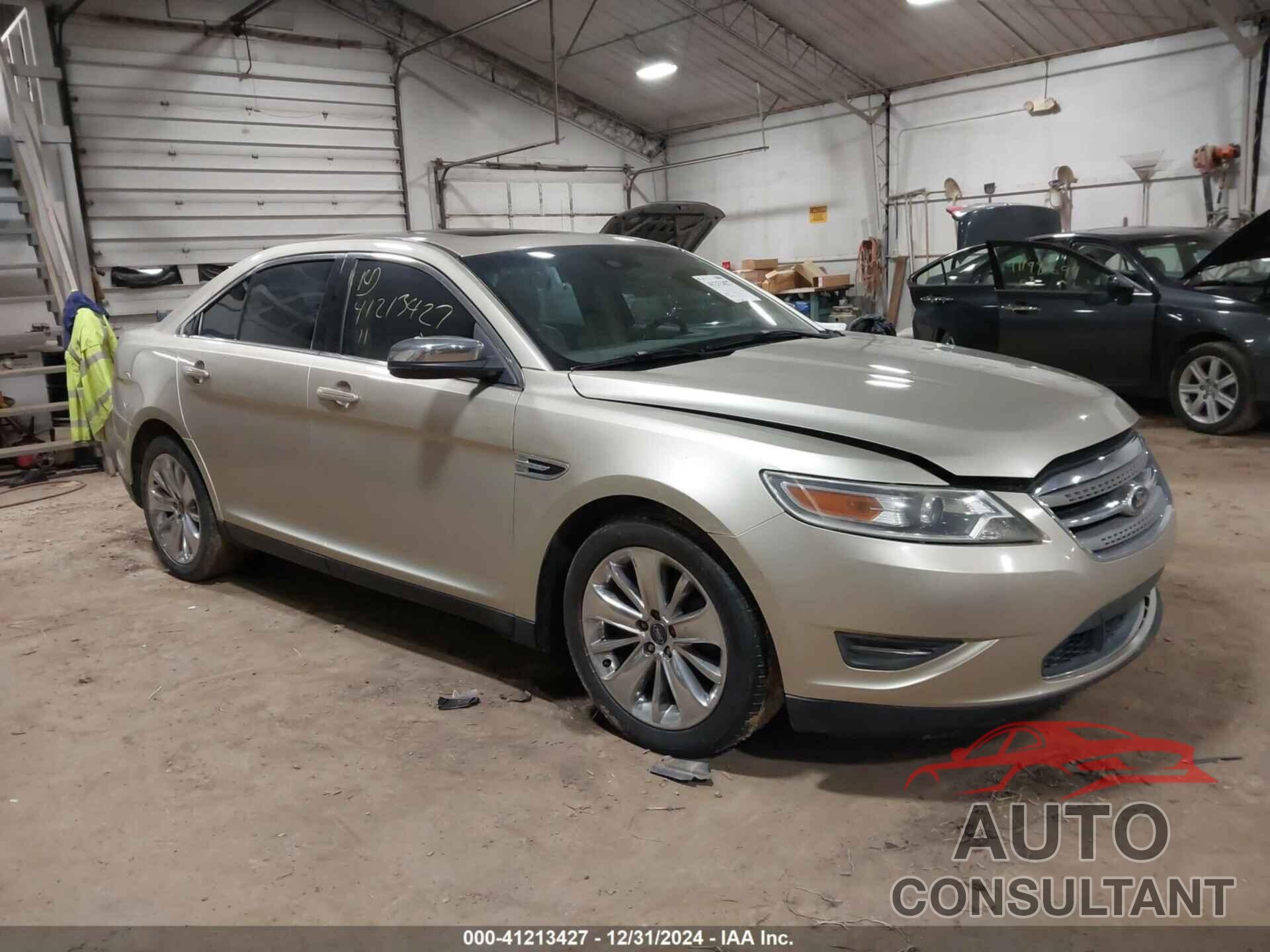 FORD TAURUS 2011 - 1FAHP2FW9BG101995