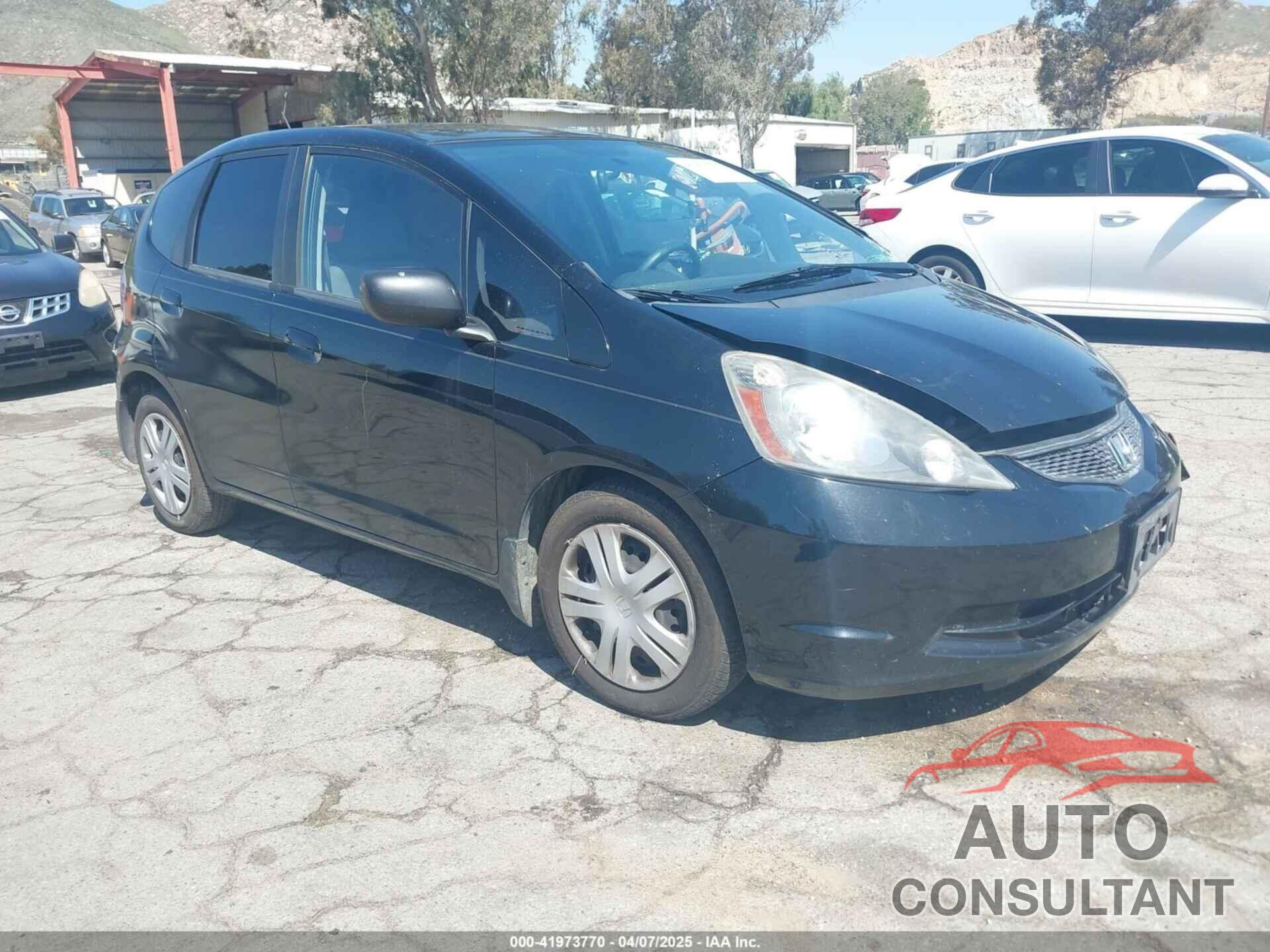 HONDA FIT 2009 - JHMGE88209S023170