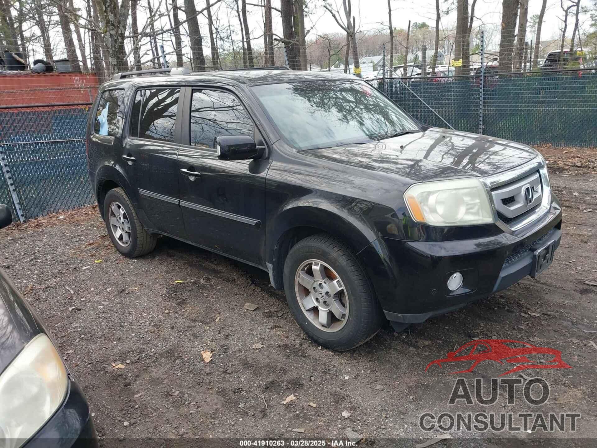 HONDA PILOT 2011 - 5FNYF3H95BB005169