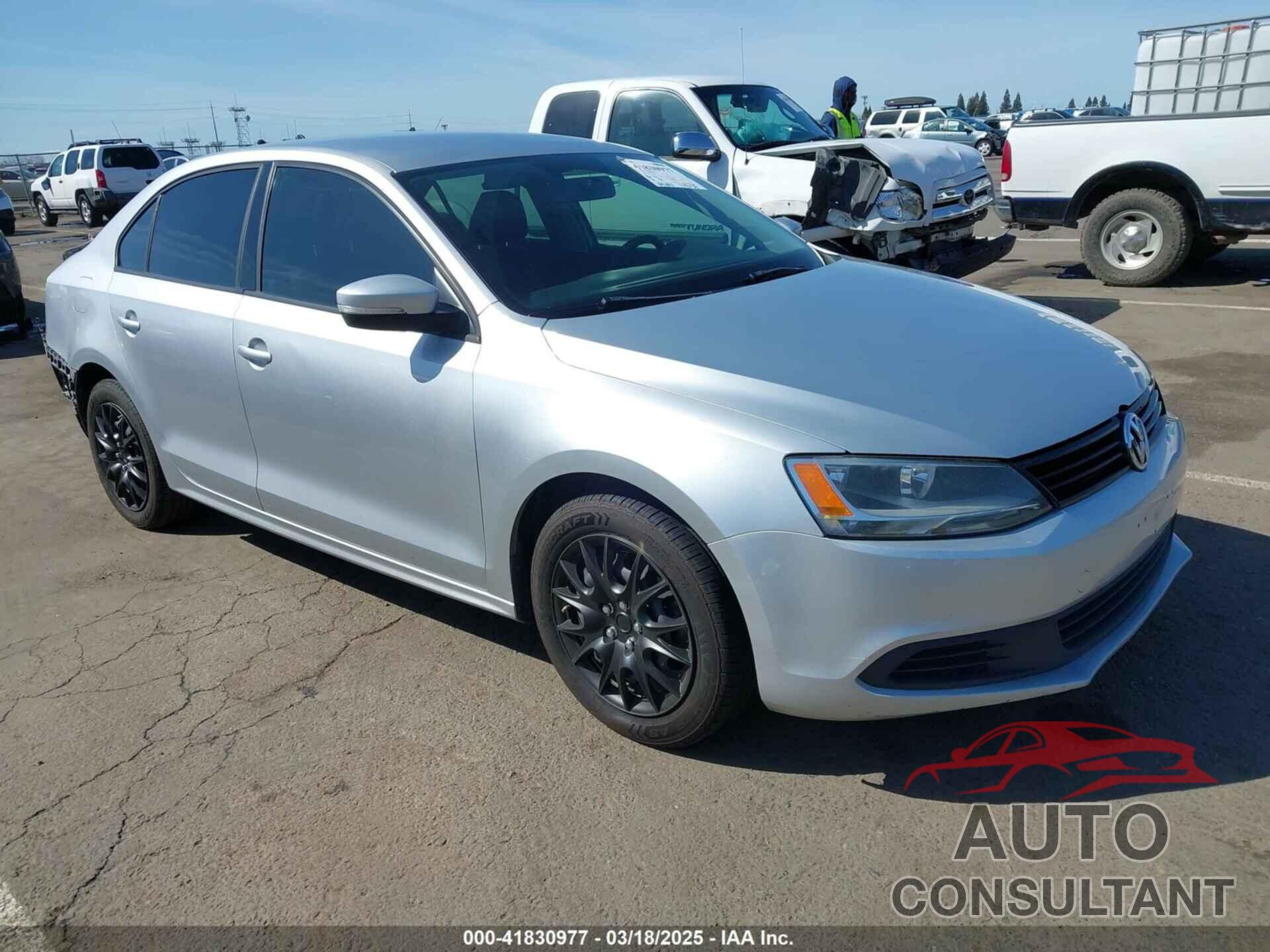 VOLKSWAGEN JETTA 2014 - 3VWD17AJ0EM396804