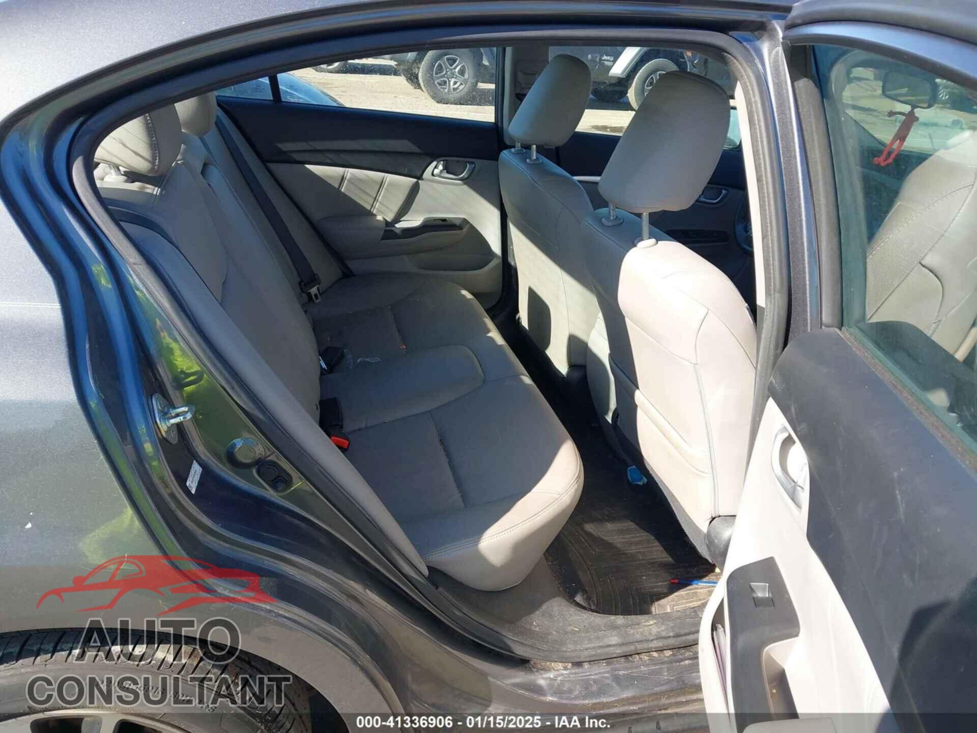 HONDA CIVIC 2013 - 19XFB2F94DE088019
