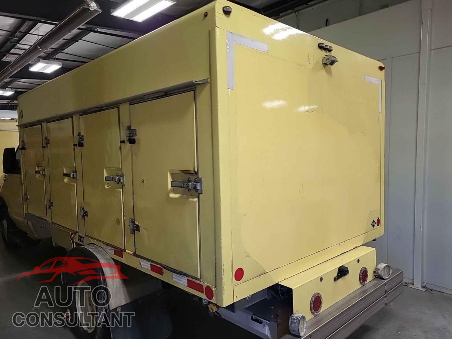 FORD ECONOLINE 2019 - 1FDXE4FS7KDC19352