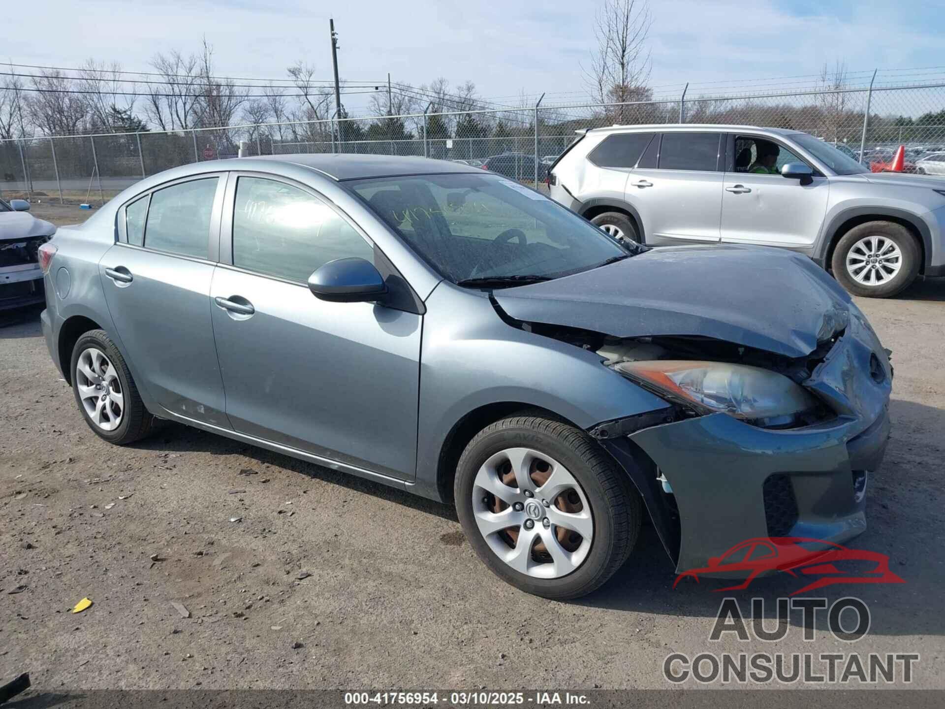 MAZDA MAZDA3 2013 - JM1BL1UP2D1750383