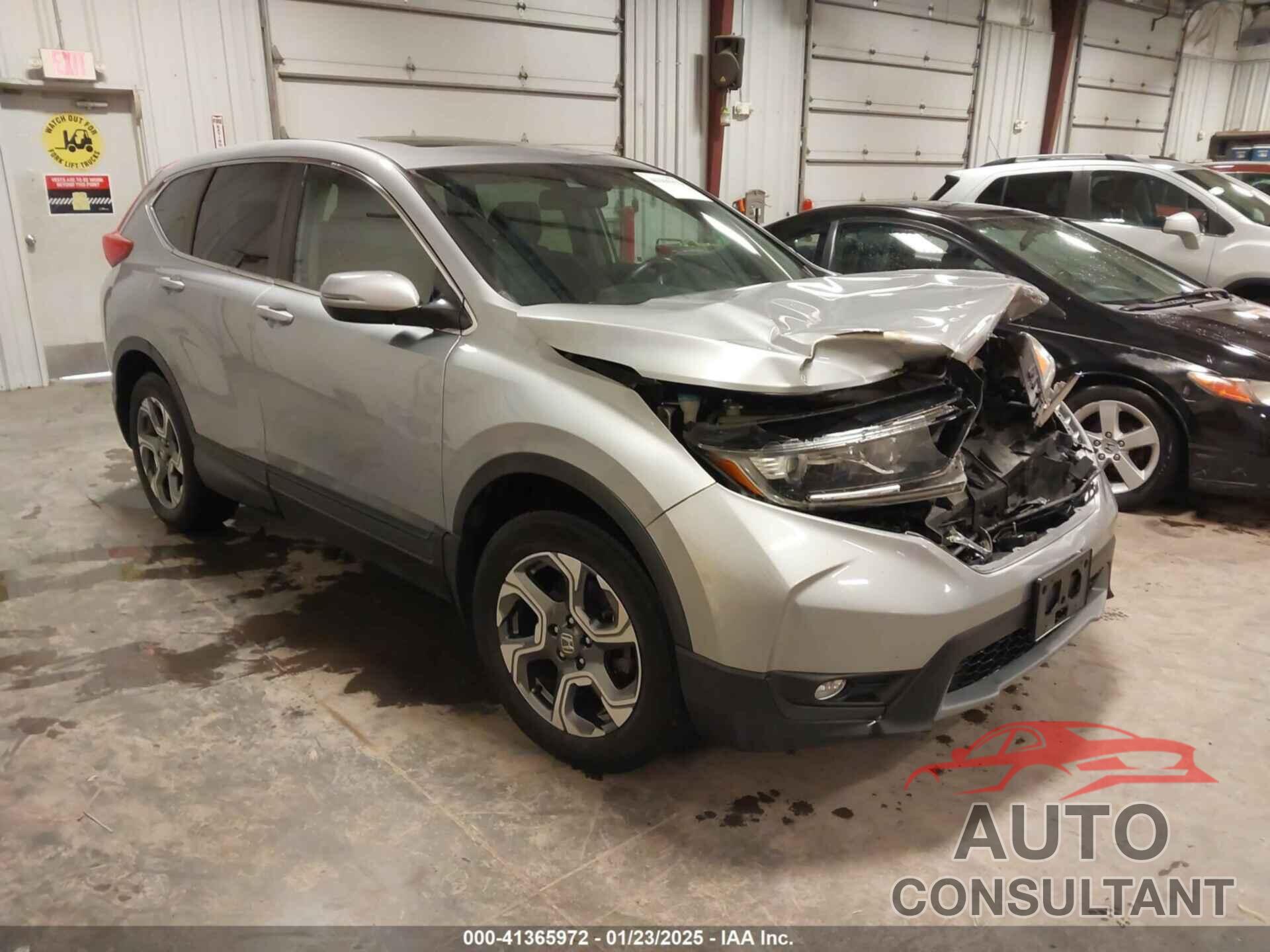 HONDA CR-V 2017 - 5J6RW2H88HL004653