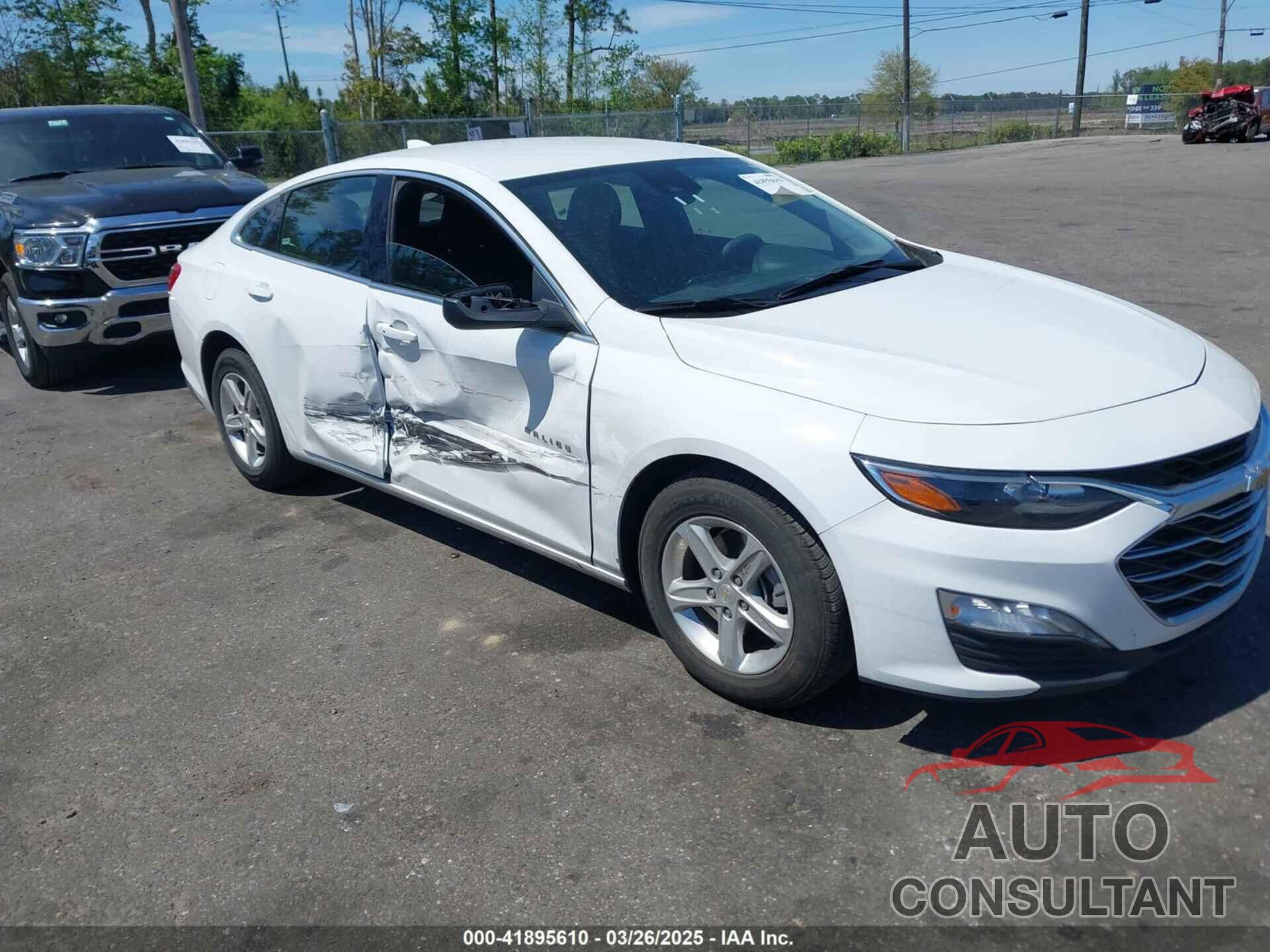 CHEVROLET MALIBU 2024 - 1G1ZD5ST0RF118374