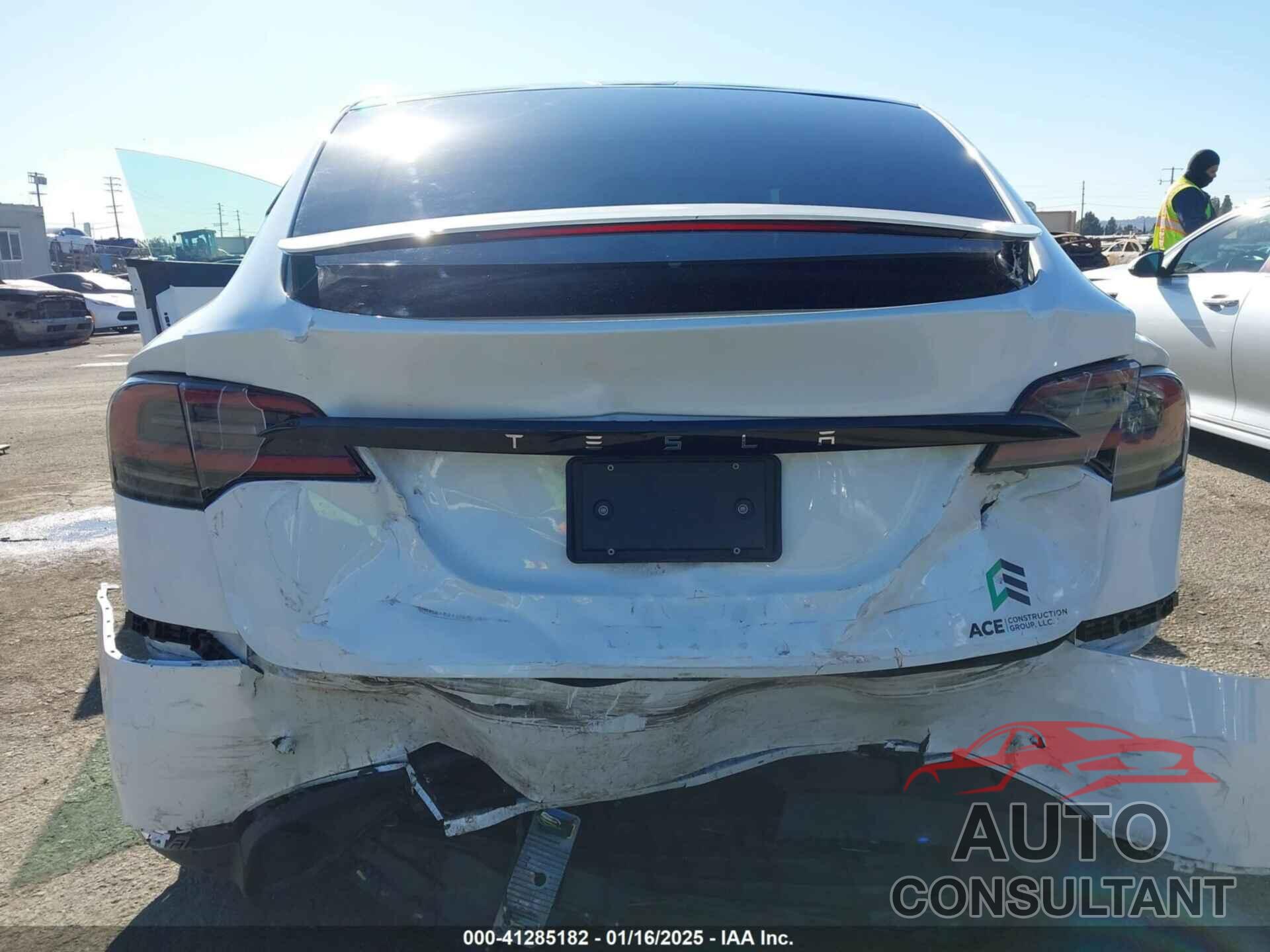 TESLA MODEL X 2023 - 7SAXCDE58PF411114