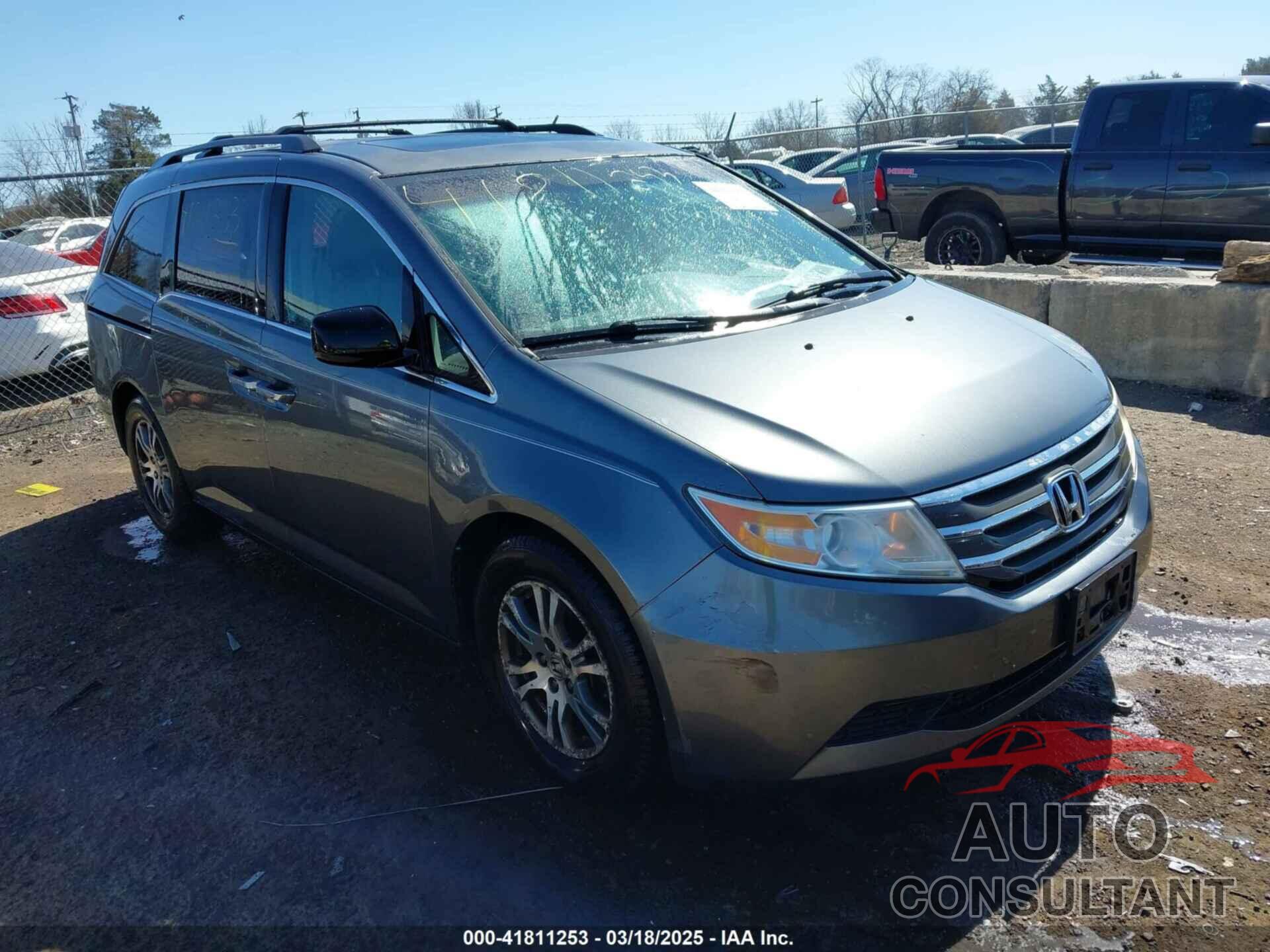 HONDA ODYSSEY 2011 - 5FNRL5H68BB047186