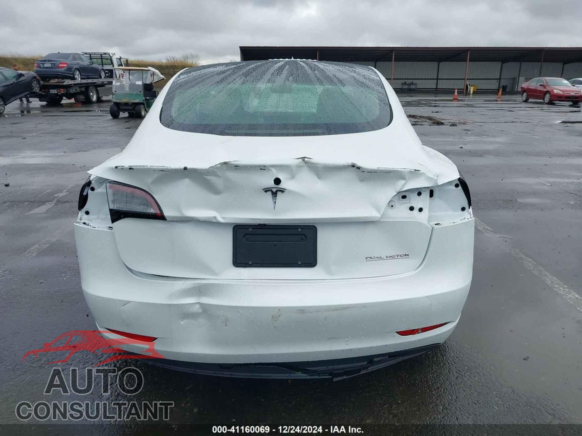 TESLA MODEL 3 2023 - 5YJ3E1ECXPF582174