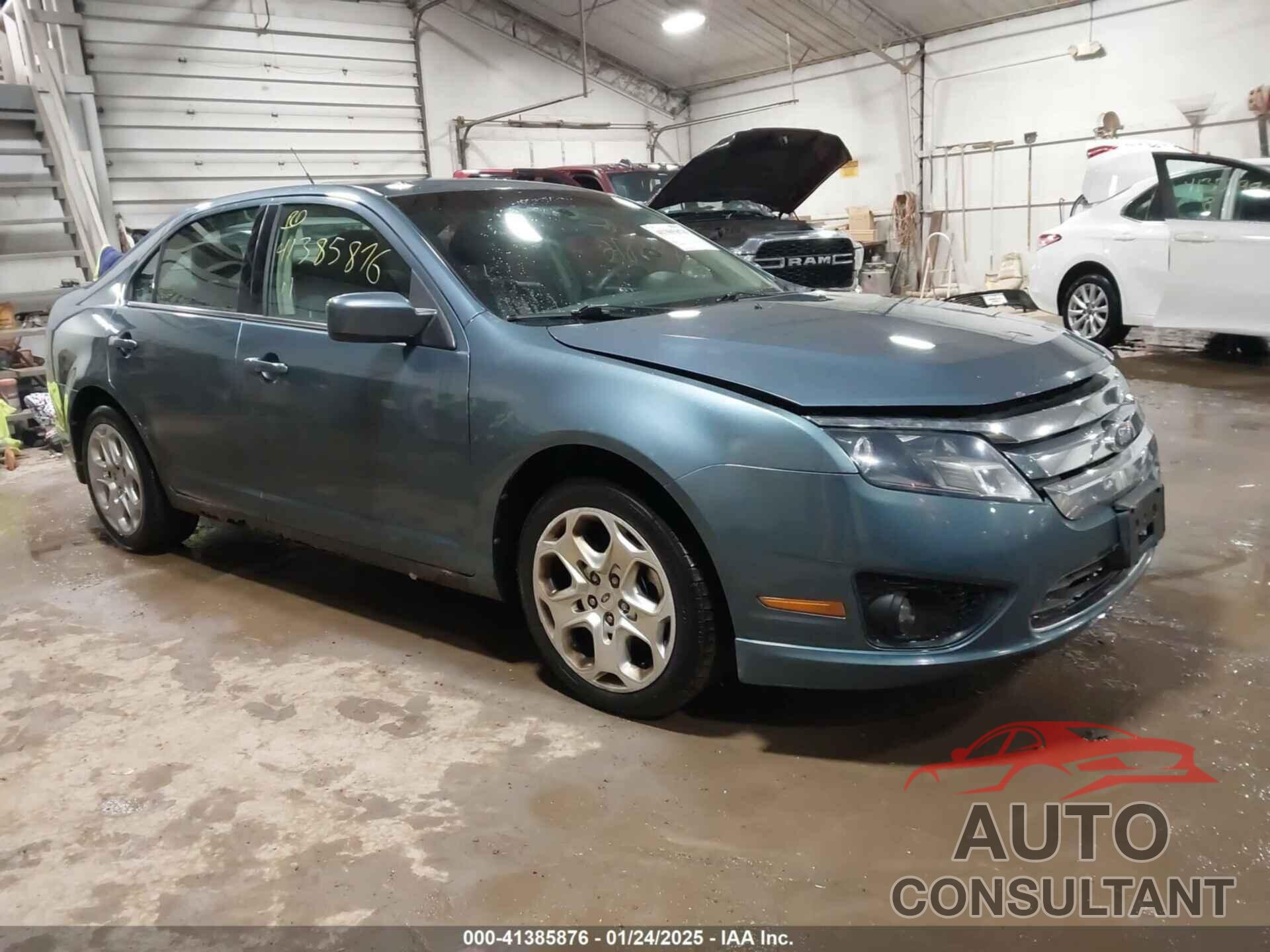 FORD FUSION 2011 - 3FAHP0HA8BR113277