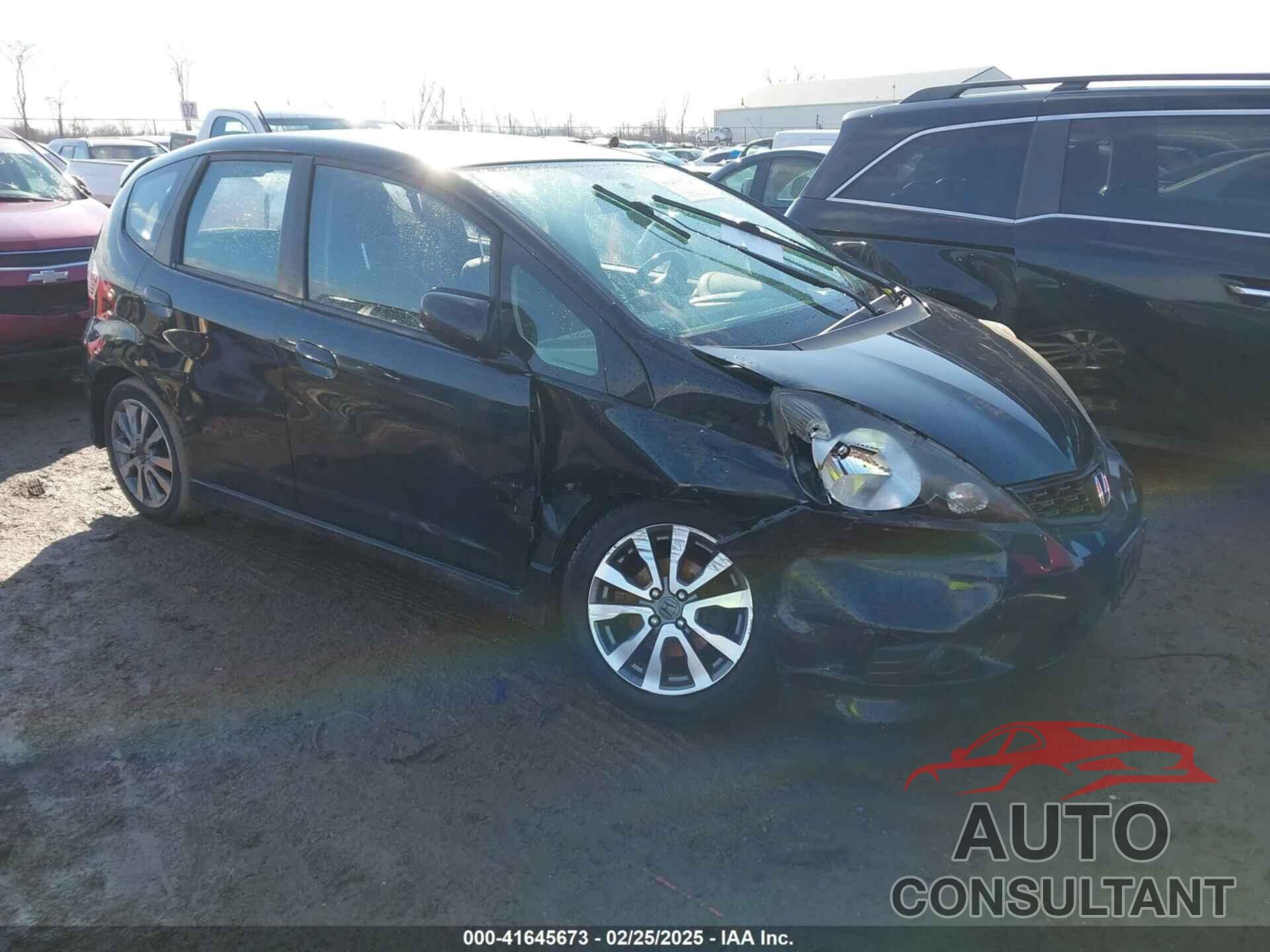 HONDA FIT 2013 - JHMGE8G55DC008999
