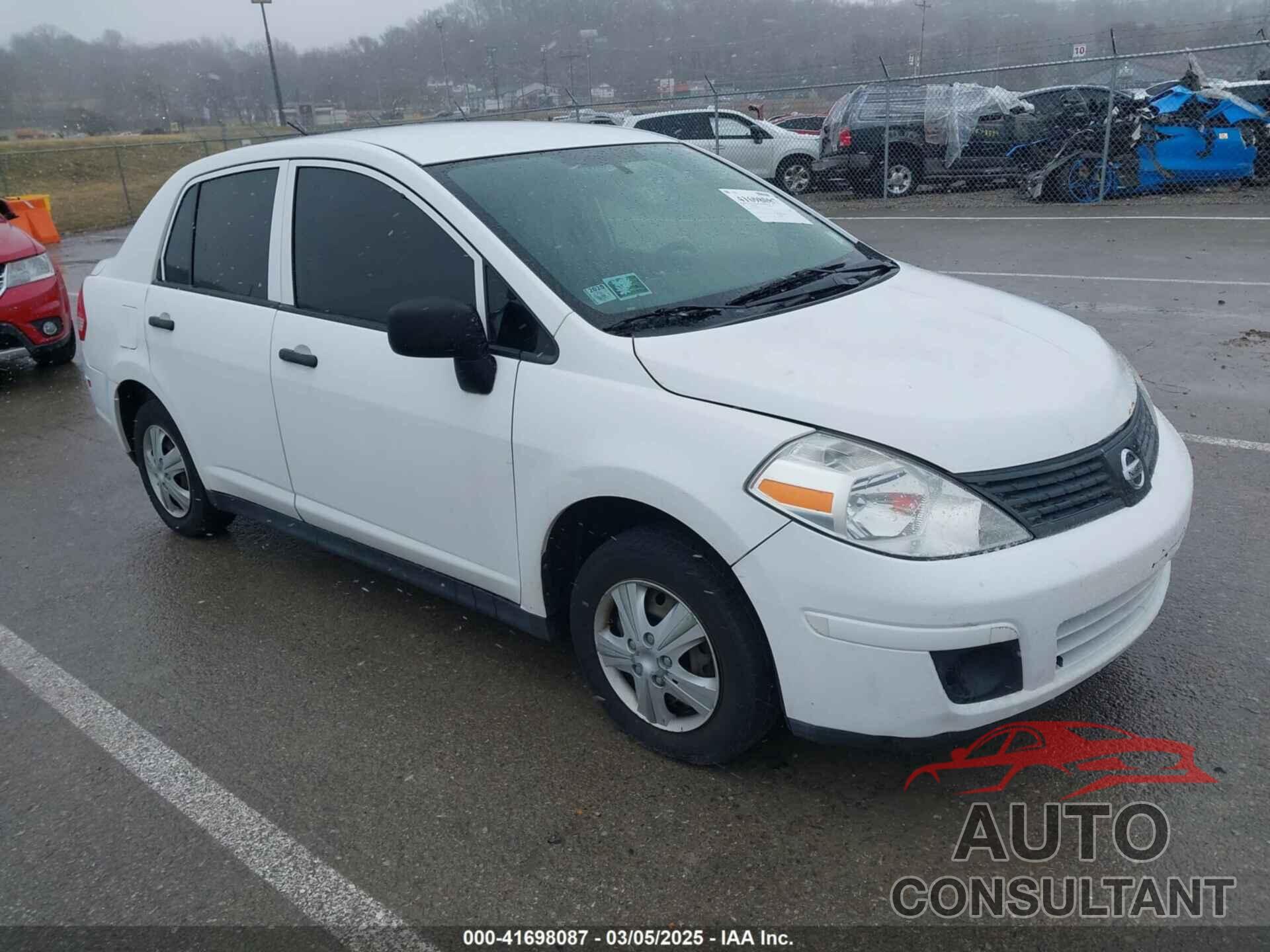NISSAN VERSA 2011 - 3N1CC1AP2BL394003