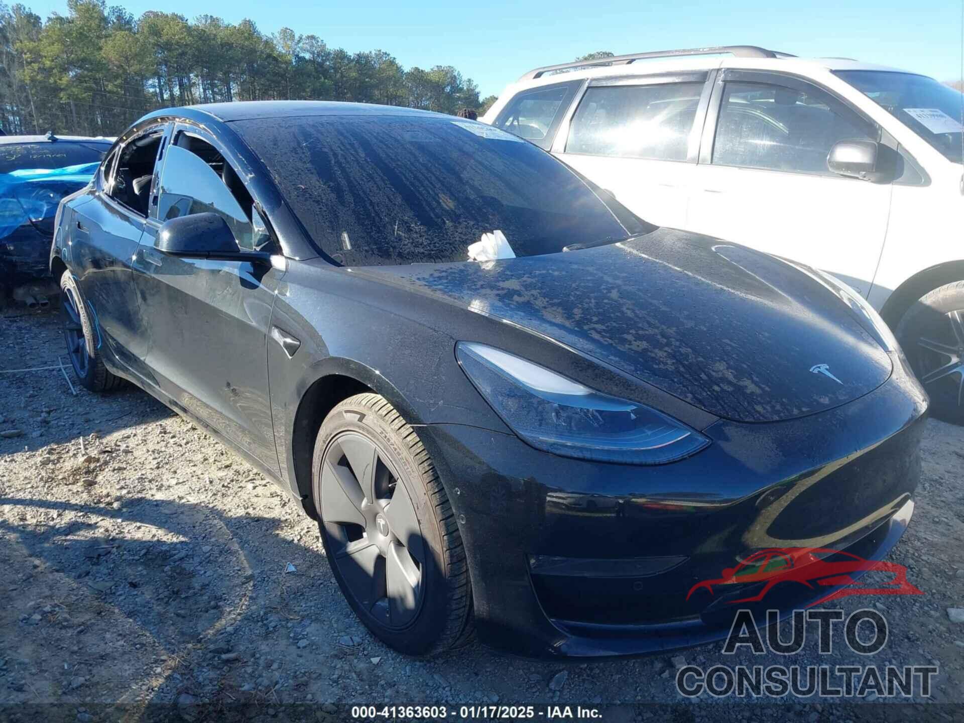 TESLA MODEL 3 2022 - 5YJ3E1EA9NF147836