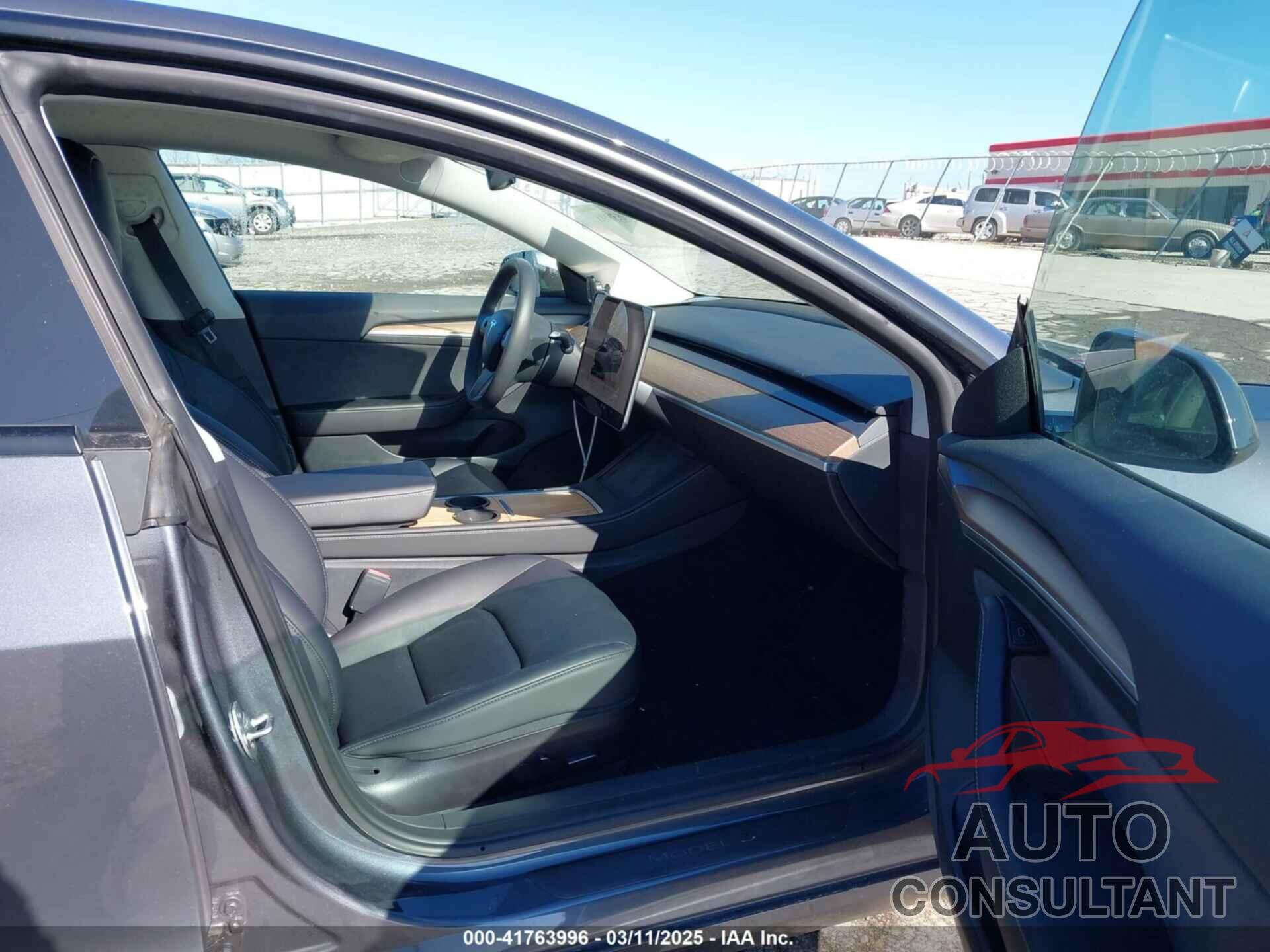 TESLA MODEL 3 2023 - 5YJ3E1EA0PF485869