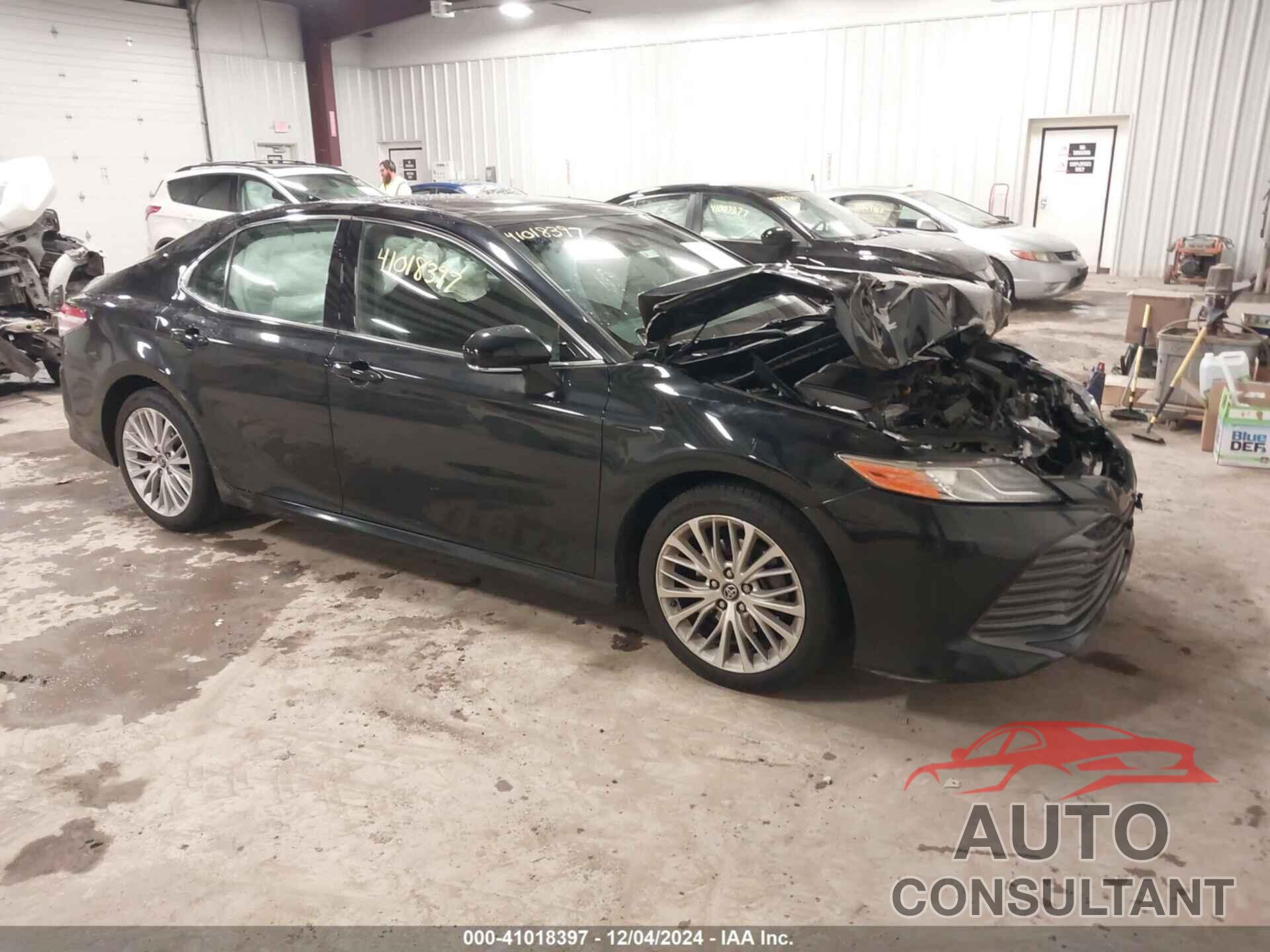 TOYOTA CAMRY 2019 - 4T1B11HK7KU796531