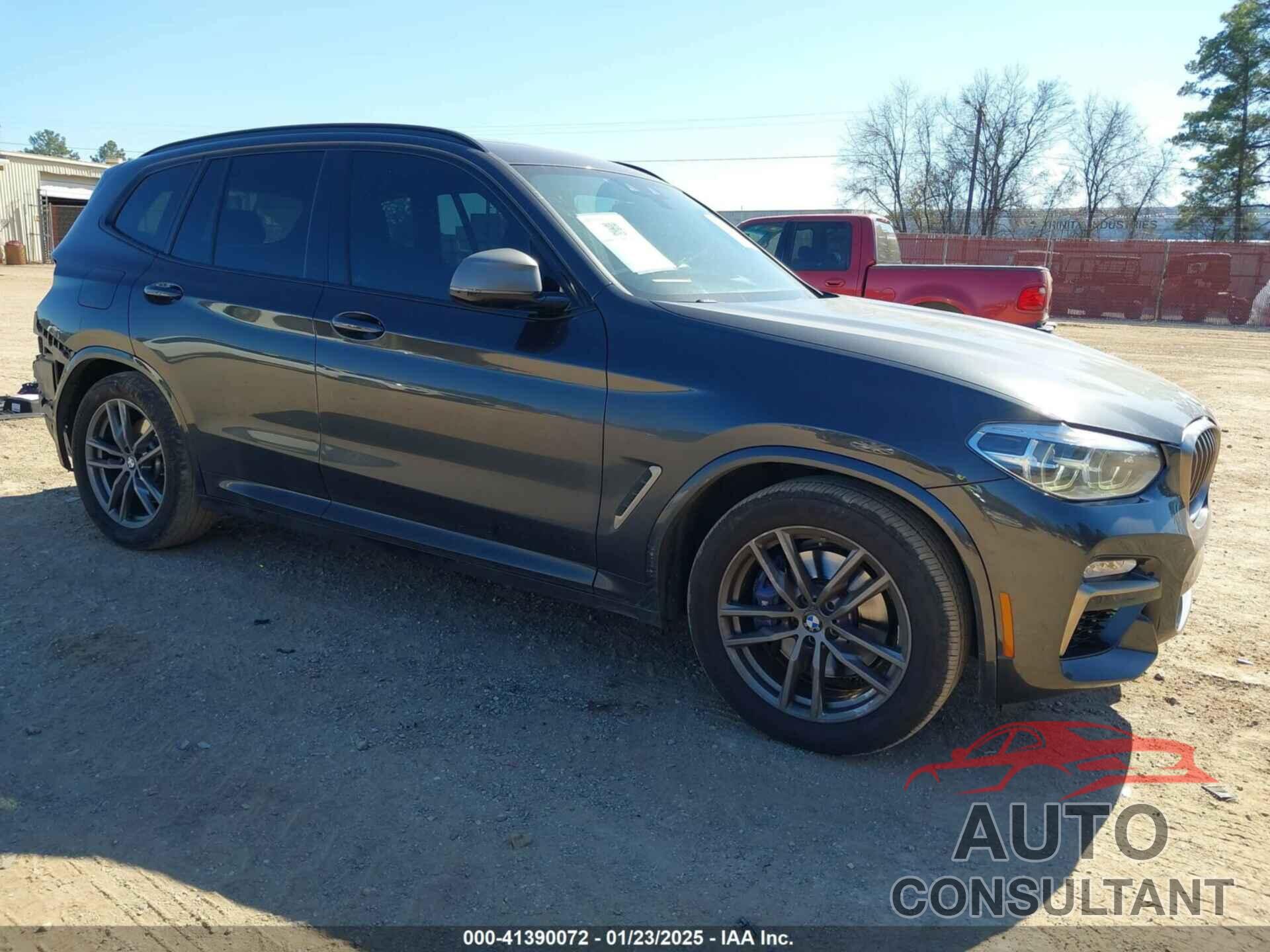 BMW X3 2019 - 5UXTS3C57KLR73084
