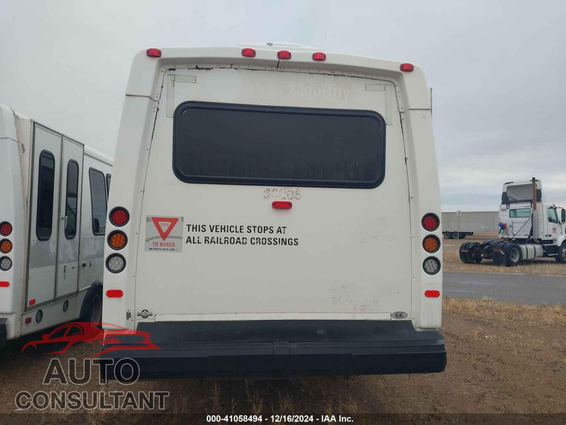 FORD E-450 CUTAWAY 2017 - 1FDFE4FS6HDC36986