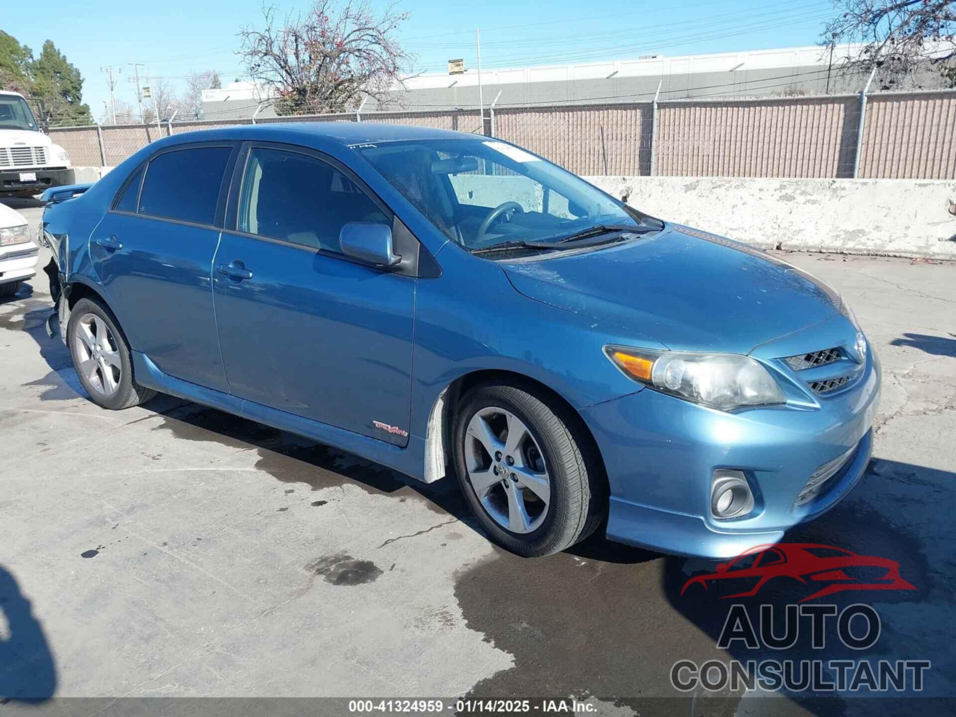 TOYOTA COROLLA 2013 - 5YFBU4EE8DP081673