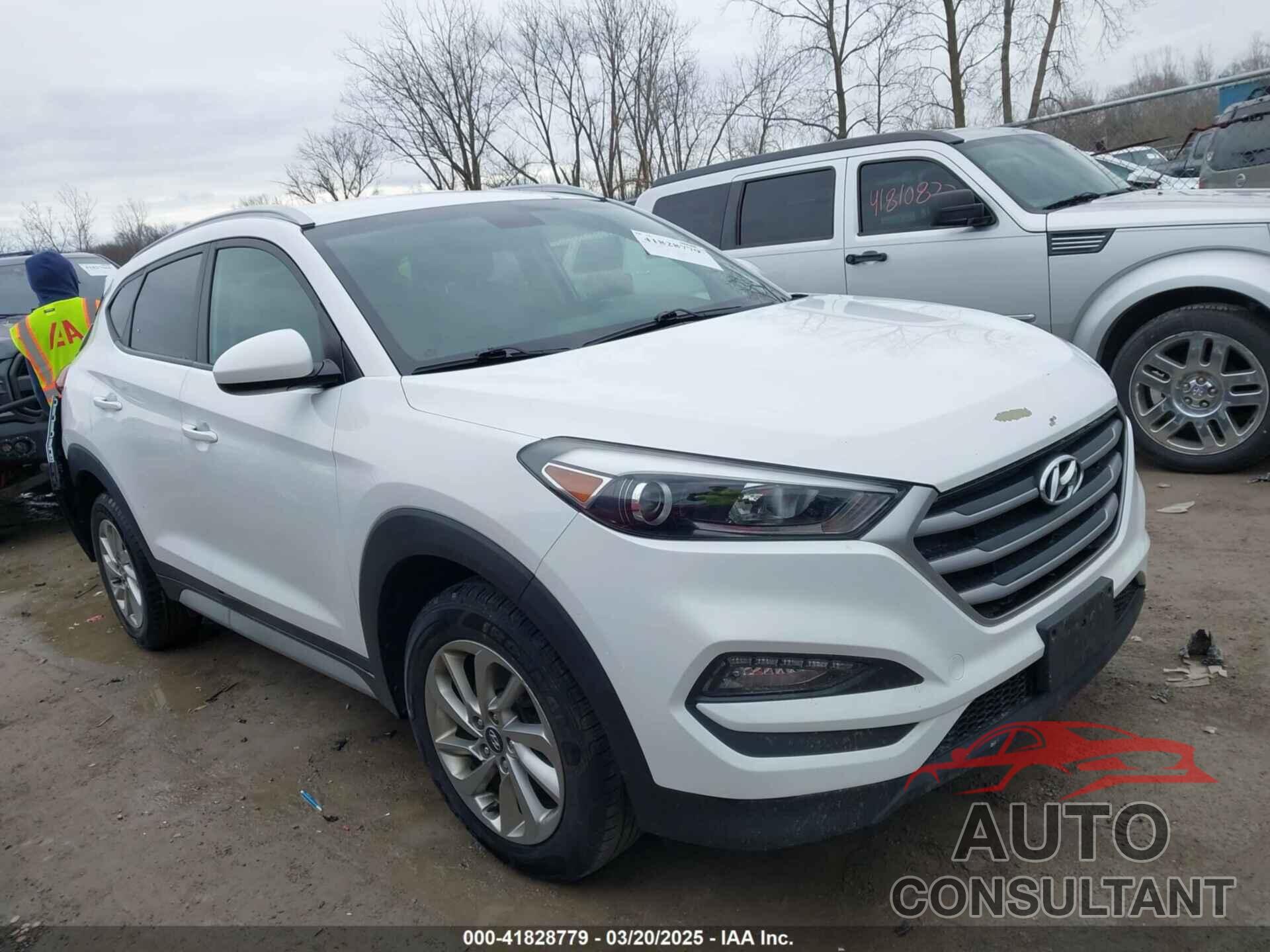 HYUNDAI TUCSON 2018 - KM8J33A43JU690539