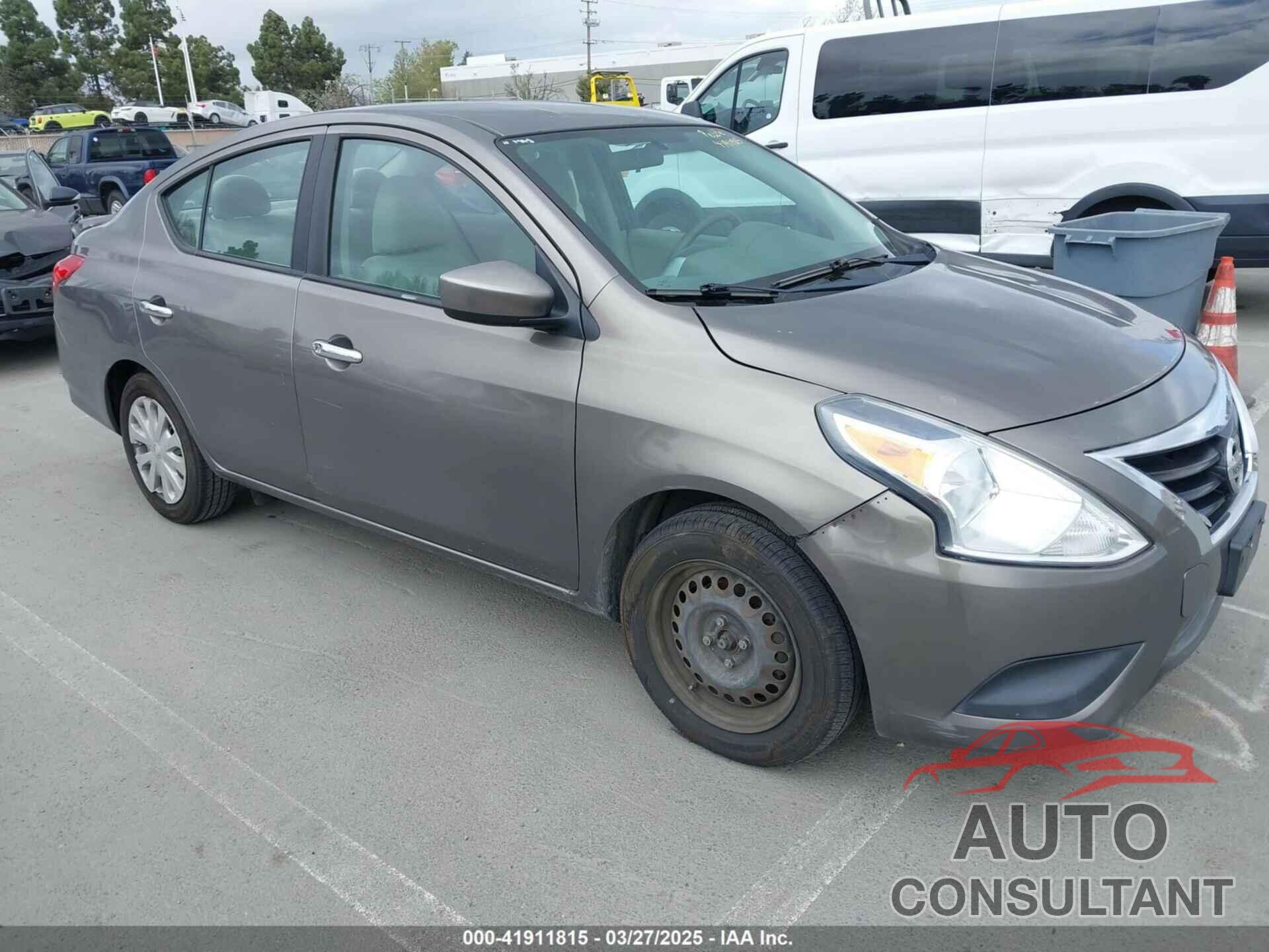 NISSAN VERSA 2015 - 3N1CN7AP7FL811747