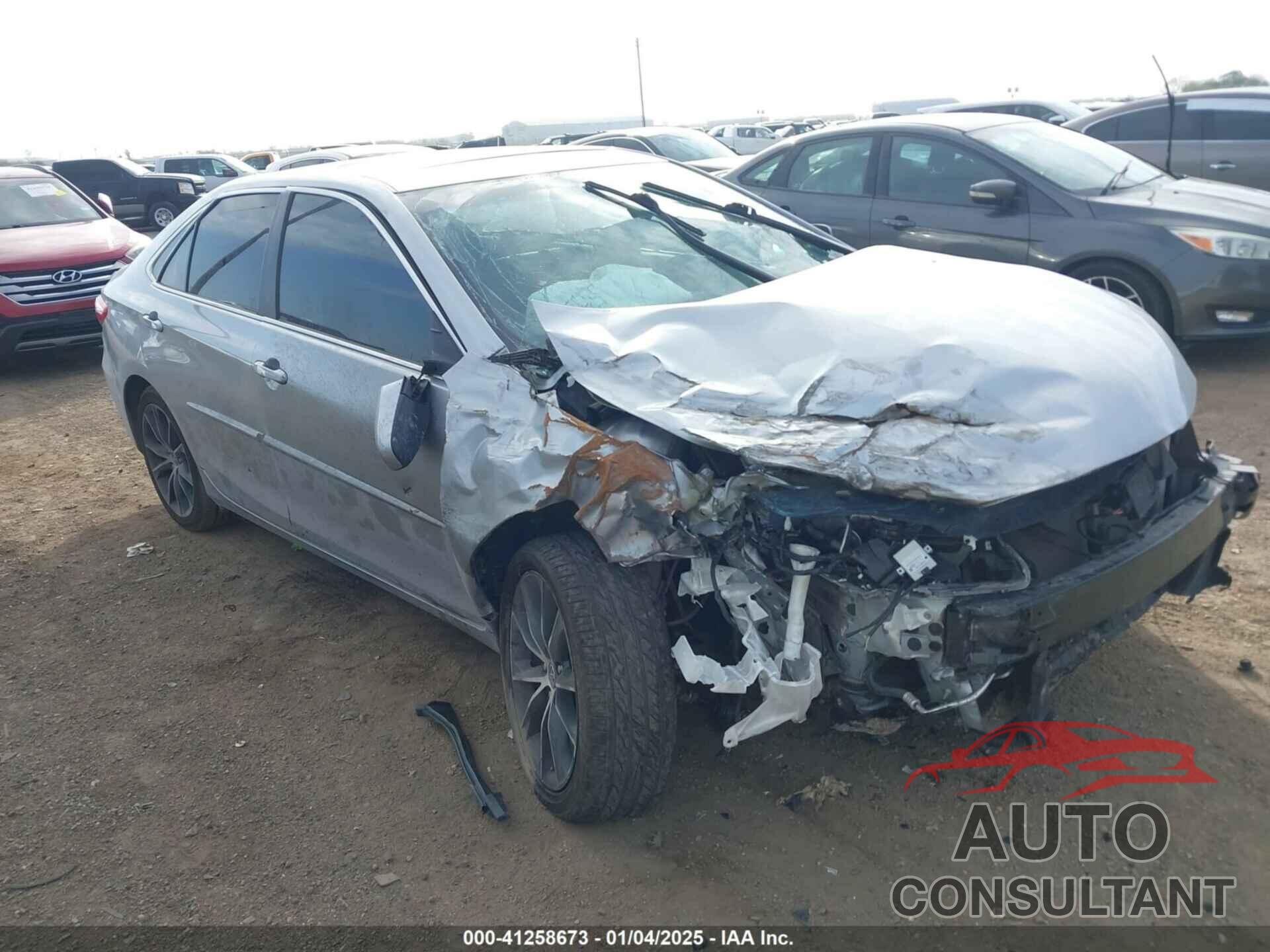 TOYOTA CAMRY 2015 - 4T1BK1FKXFU557612