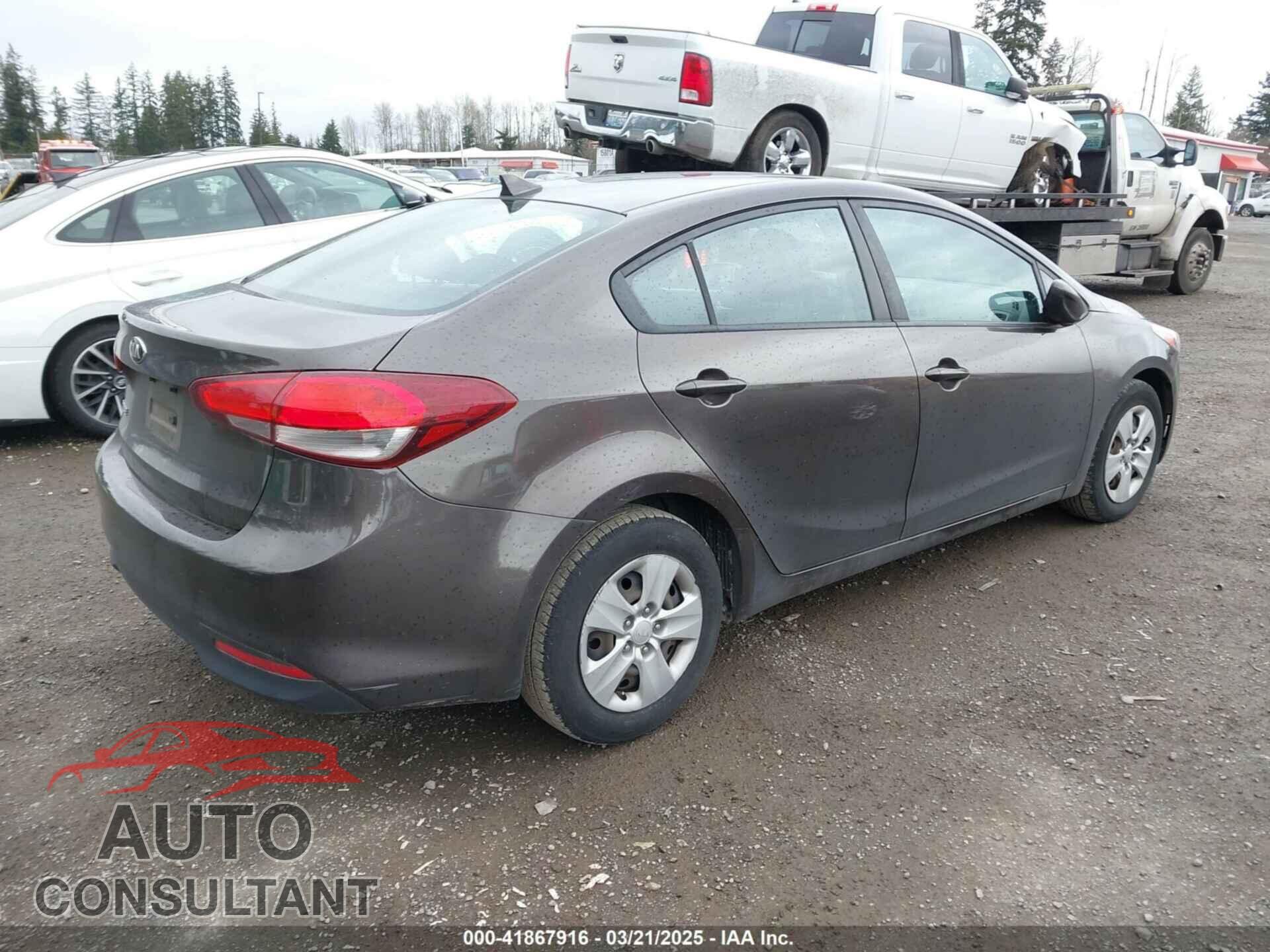 KIA FORTE 2017 - 3KPFK4A74HE018334