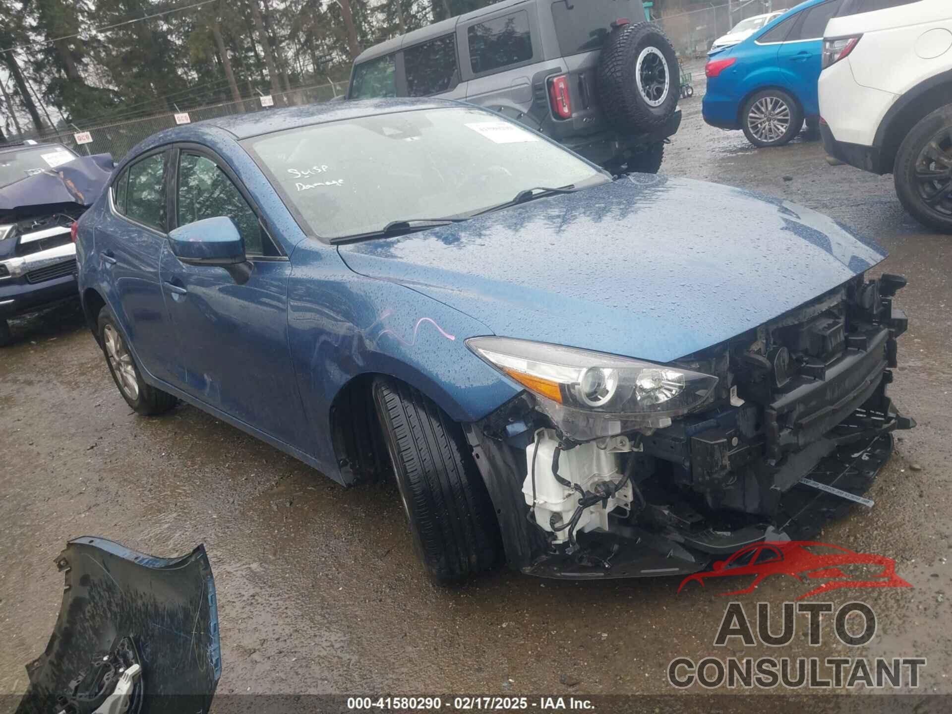 MAZDA MAZDA3 2018 - 3MZBN1U77JM161044
