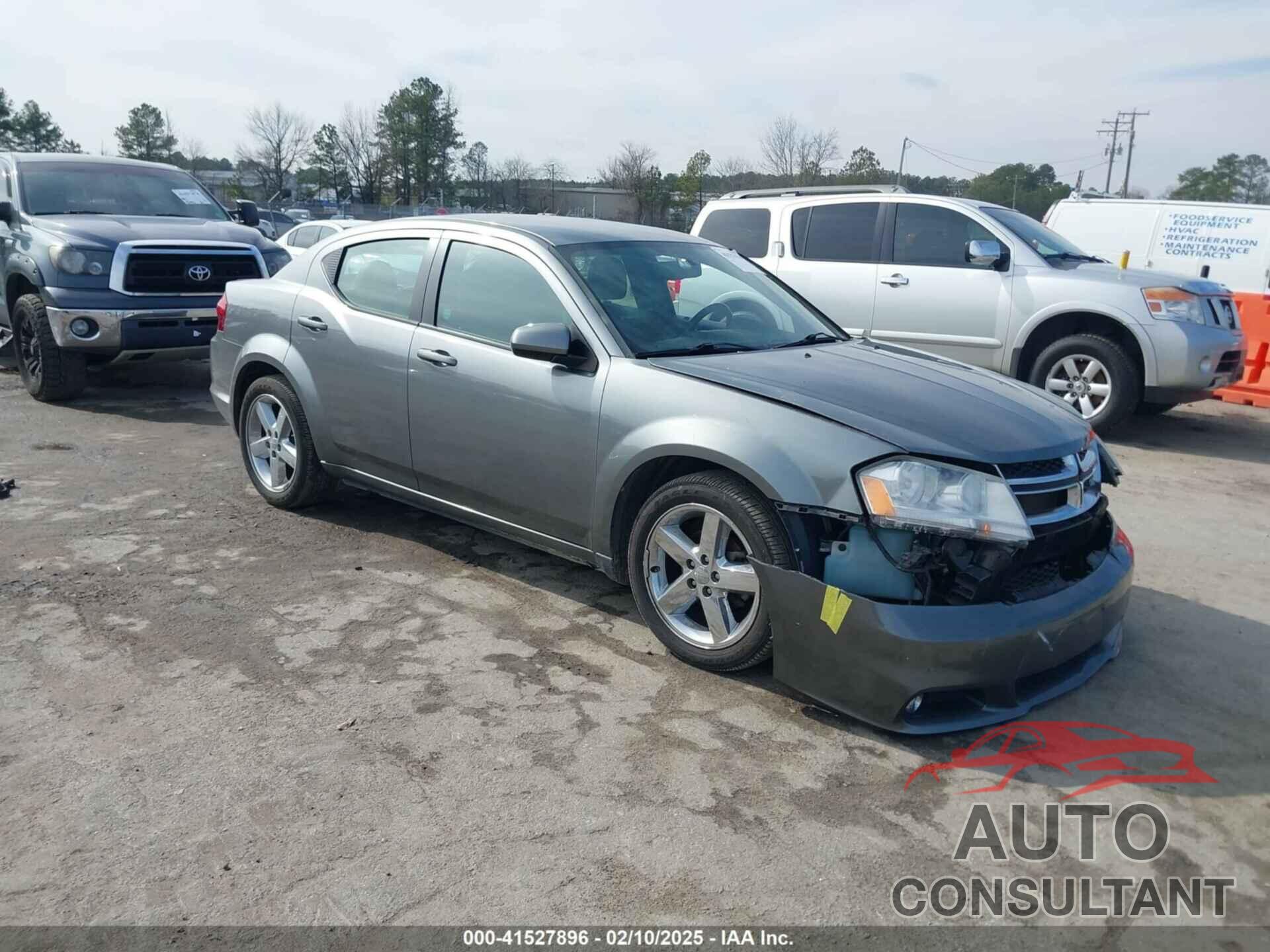 DODGE AVENGER 2011 - 1B3BD2FG8BN577945