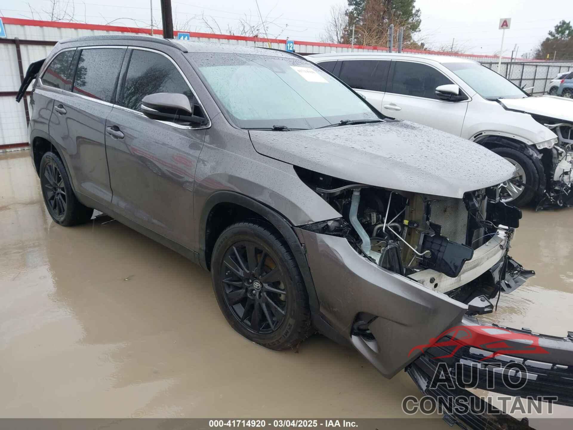 TOYOTA HIGHLANDER 2019 - 5TDKZRFH6KS566163