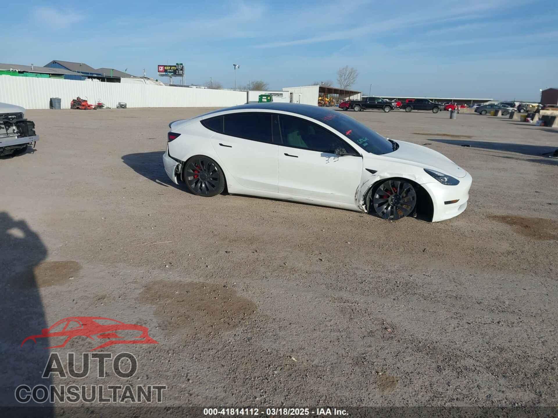 TESLA MODEL 3 2023 - 5YJ3E1EC5PF689620