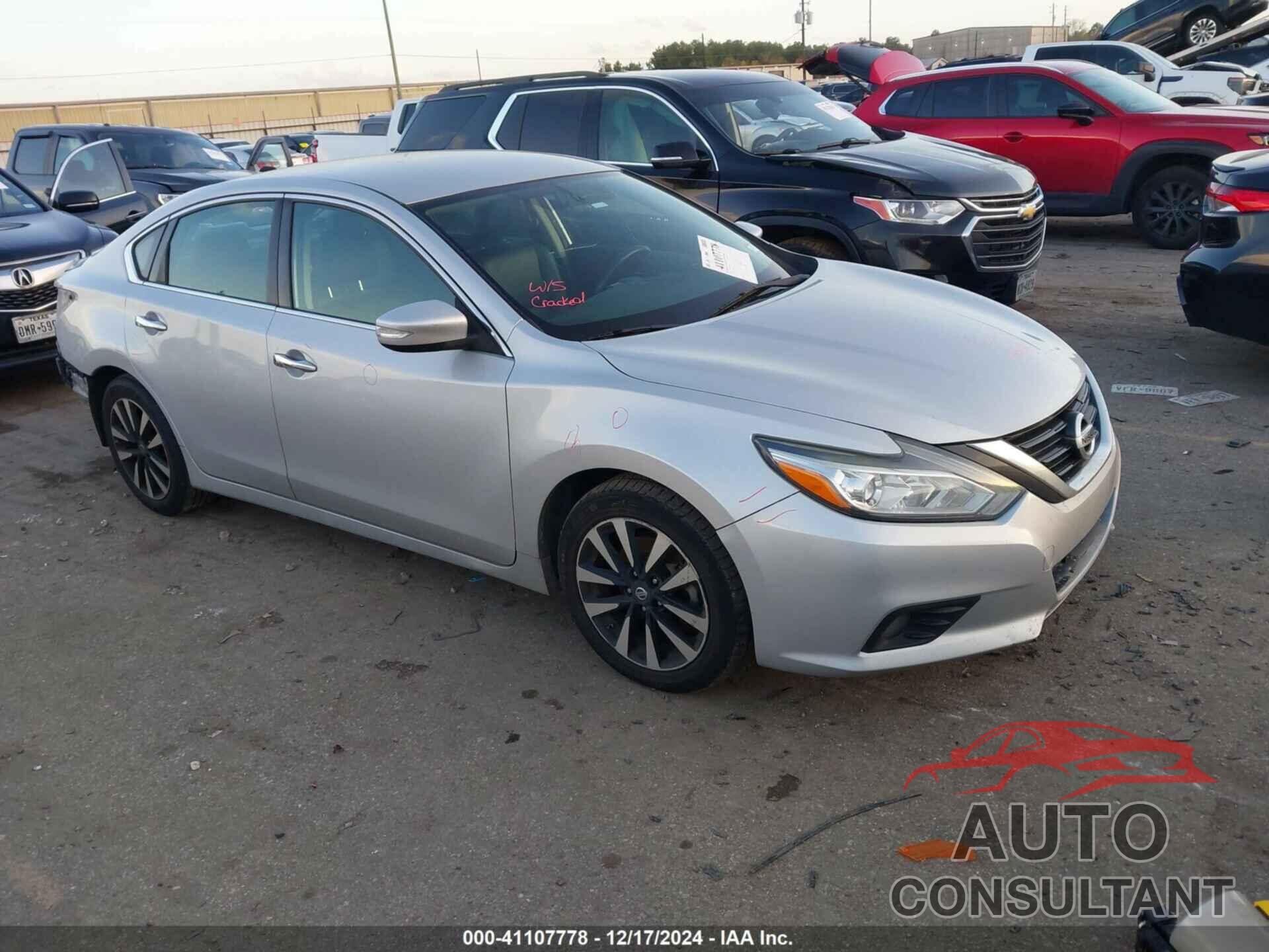 NISSAN ALTIMA 2018 - 1N4AL3AP0JC156117