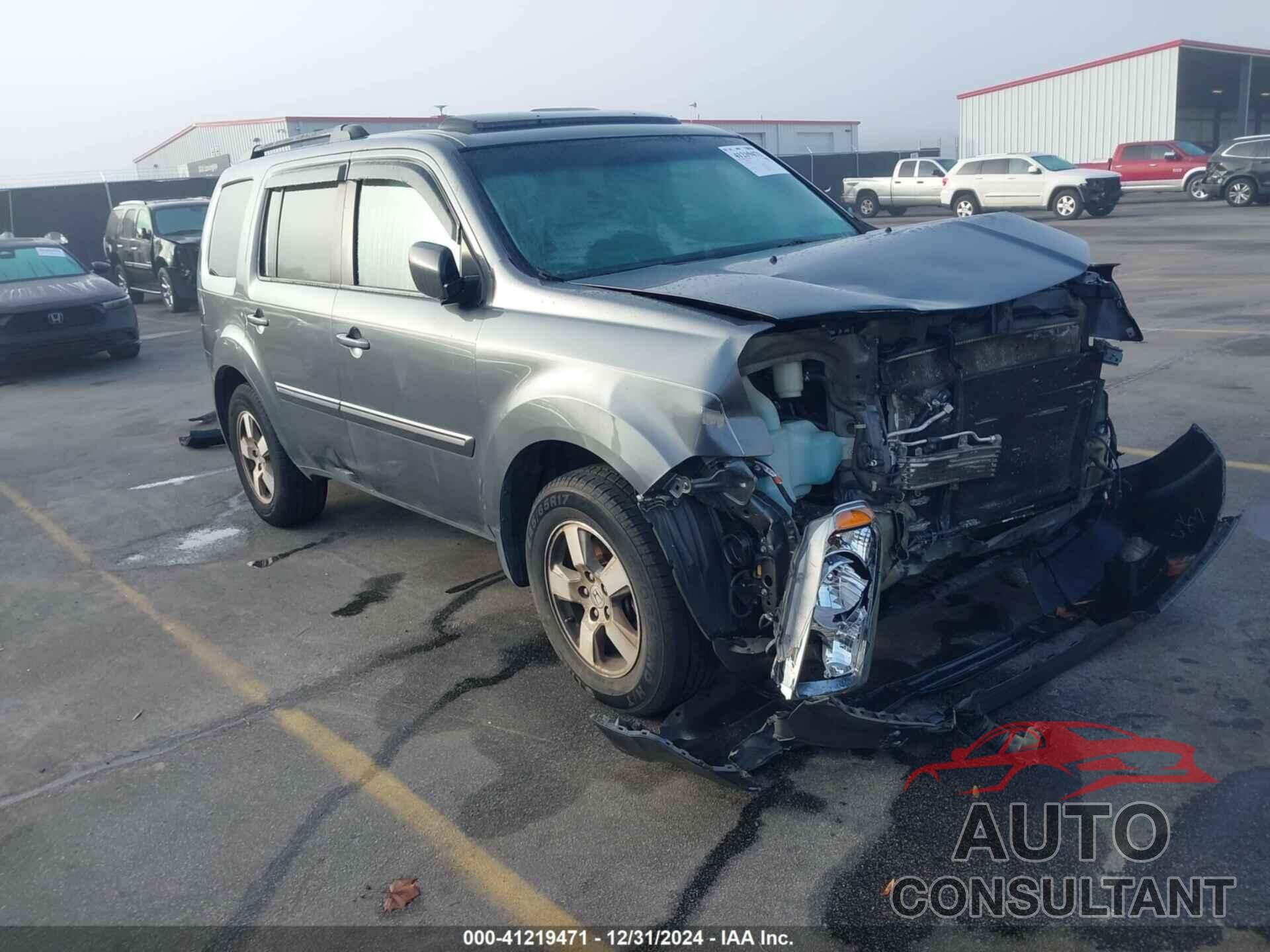 HONDA PILOT 2011 - 5FNYF3H65BB051879
