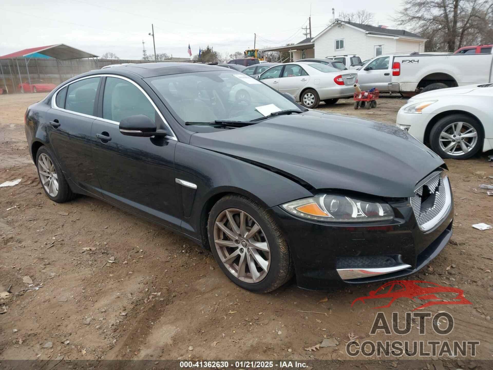 JAGUAR XF 2012 - SAJWA0FB2CLS23063