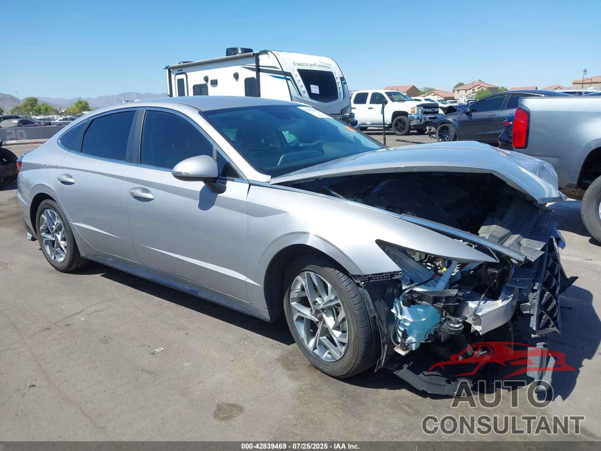 HYUNDAI SONATA 2023 - KMHL64JA0PA280612