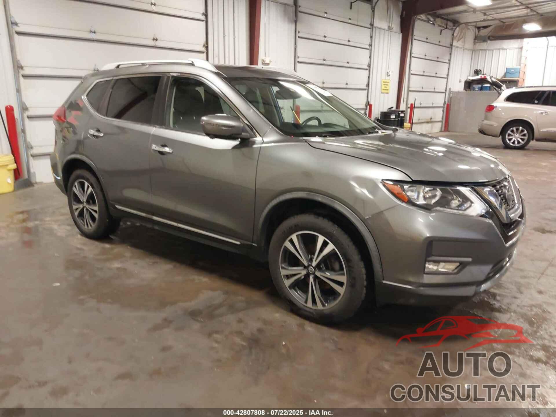 NISSAN ROGUE 2018 - JN8AT2MV6JW321752