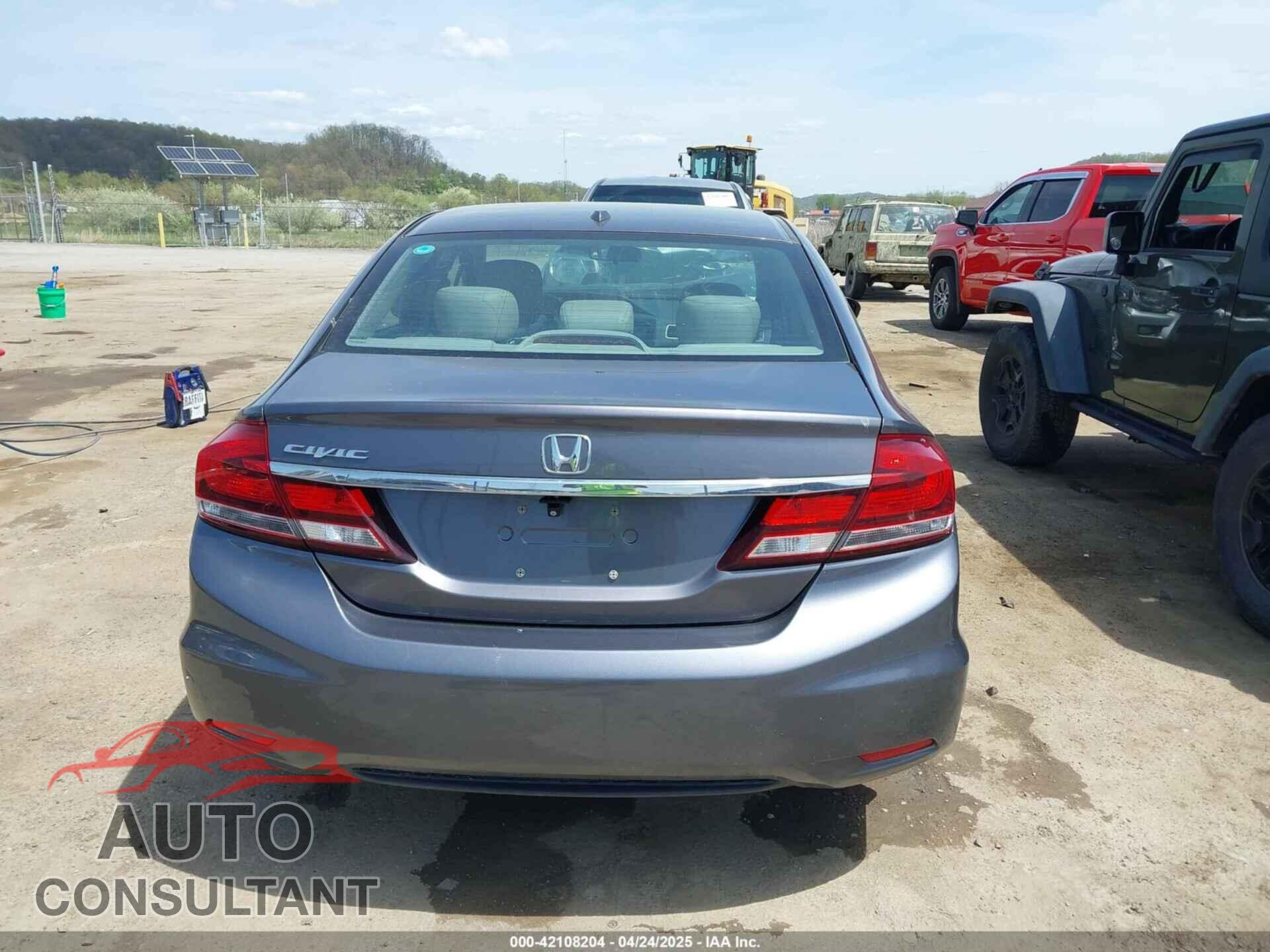 HONDA CIVIC 2015 - 2HGFB2F92FH541823
