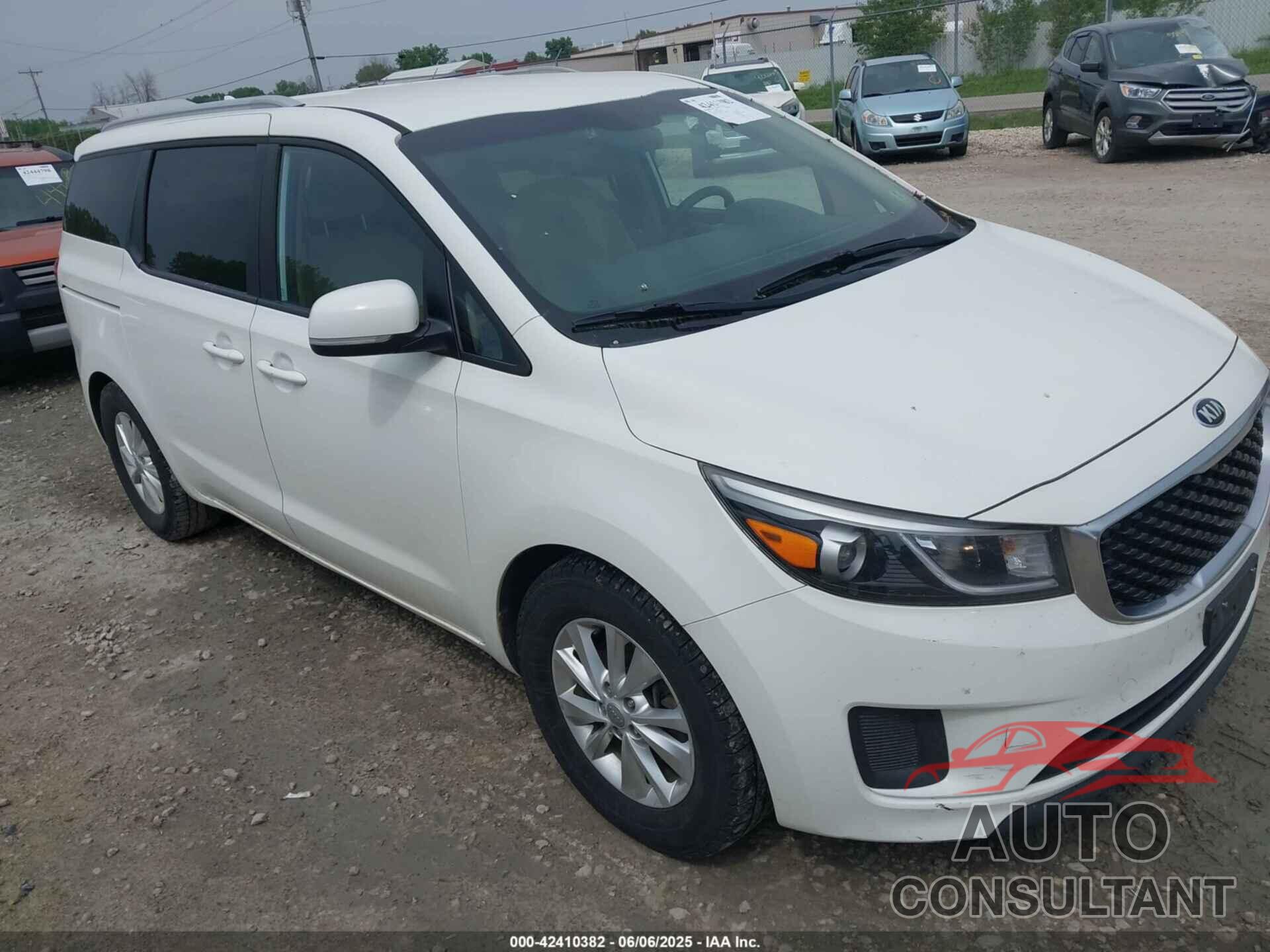 KIA SEDONA 2015 - KNDMB5C11F6058007
