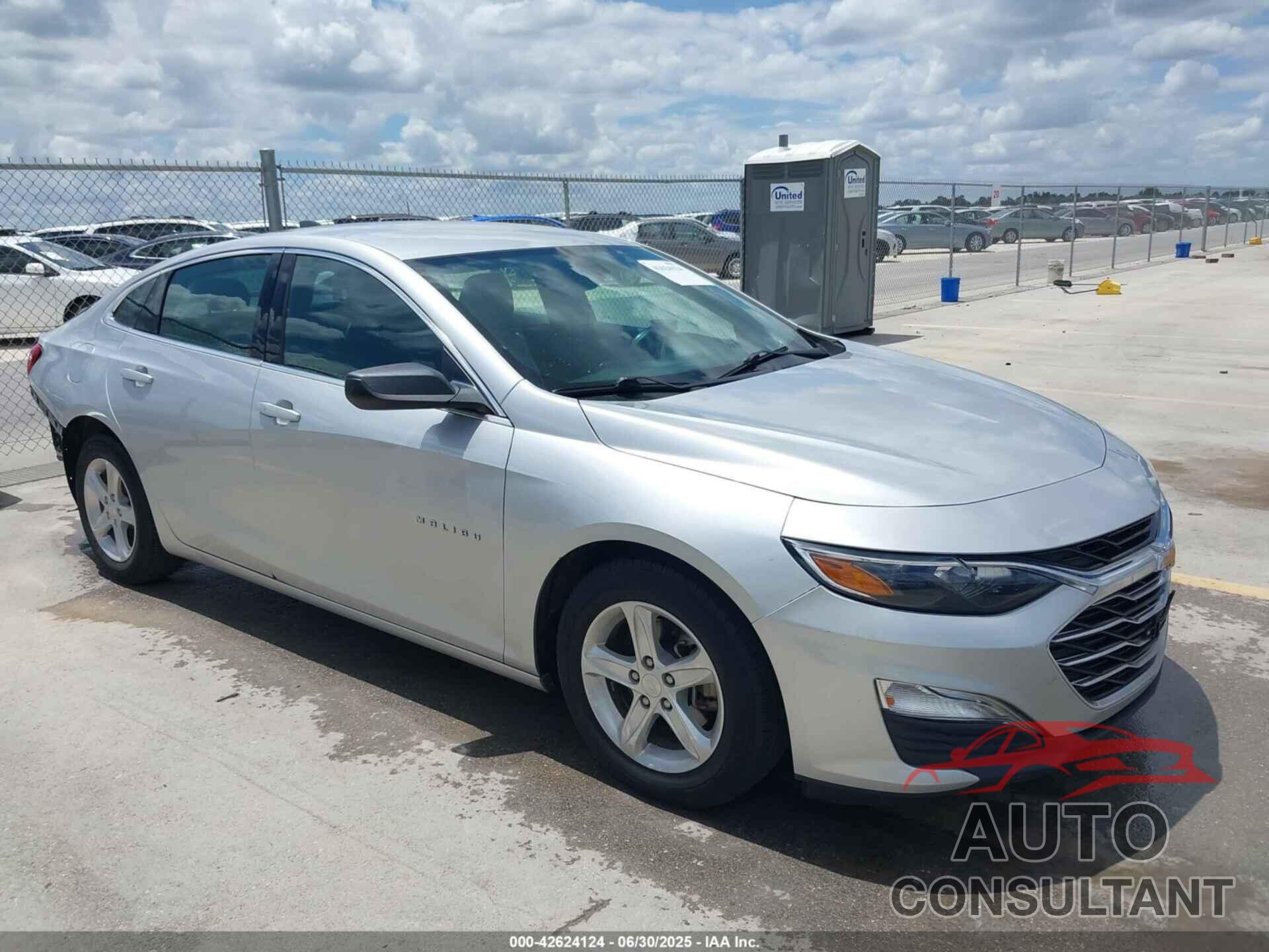 CHEVROLET MALIBU 2019 - 1G1ZB5ST2KF155793