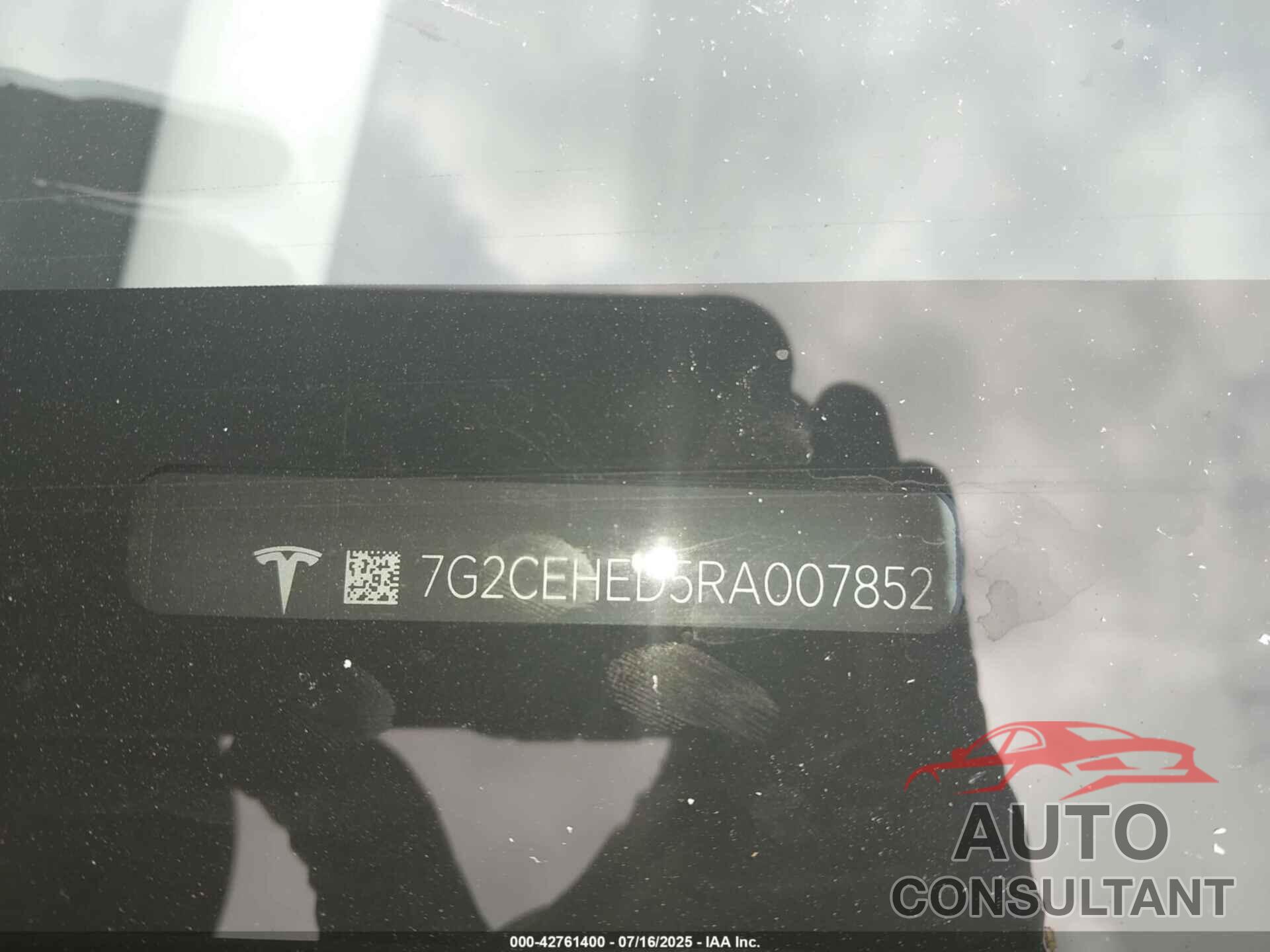 TESLA CYBERTRUCK 2024 - 7G2CEHED5RA007852