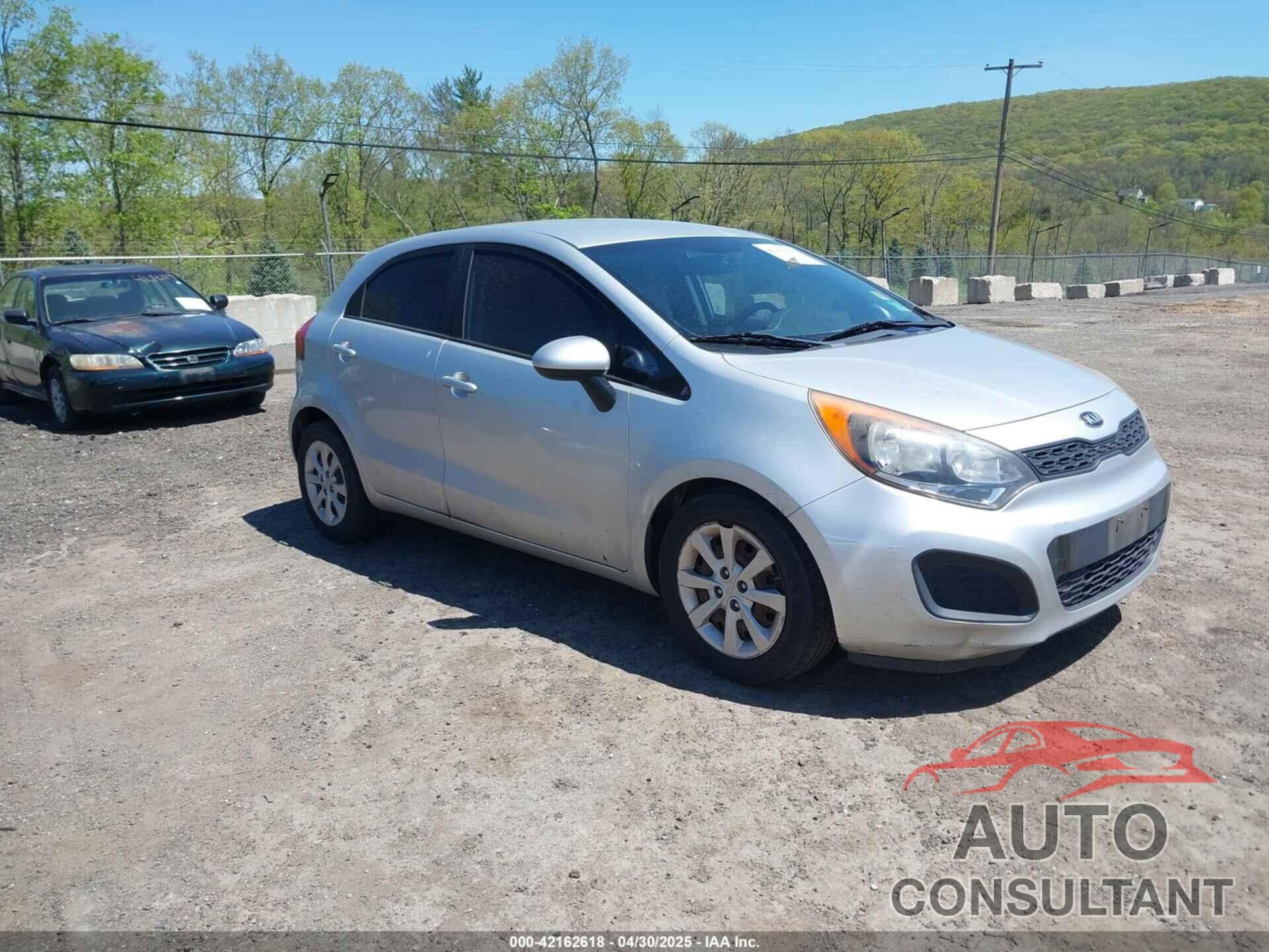 KIA RIO 2014 - KNADM5A33E6381985
