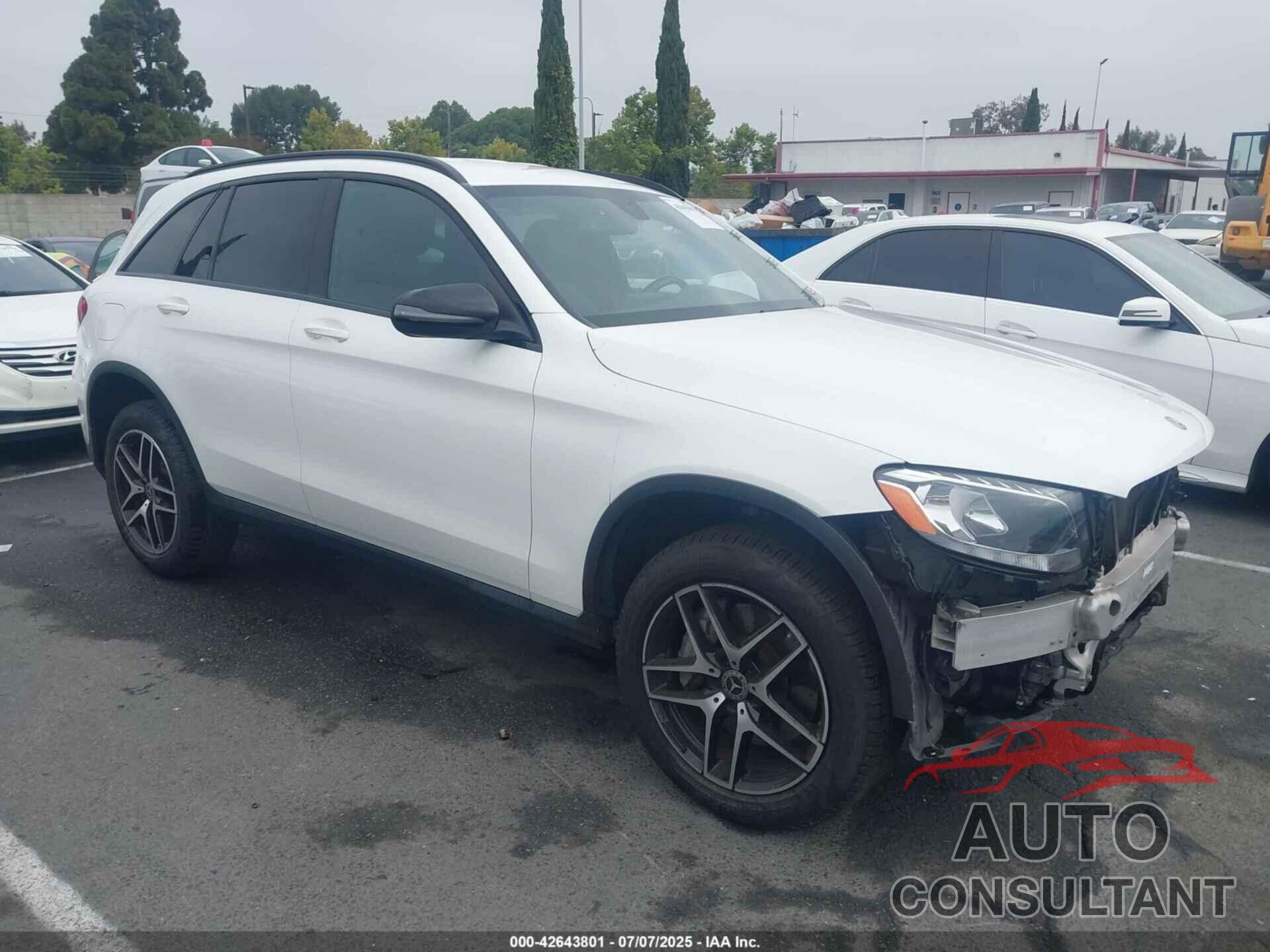 MERCEDES-BENZ GLC 300 2019 - WDC0G4JB6KV148205