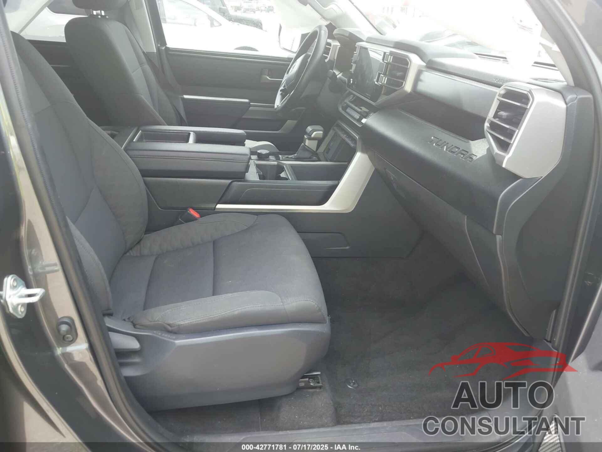TOYOTA TUNDRA 2023 - 5TFLA5AB5PX025582