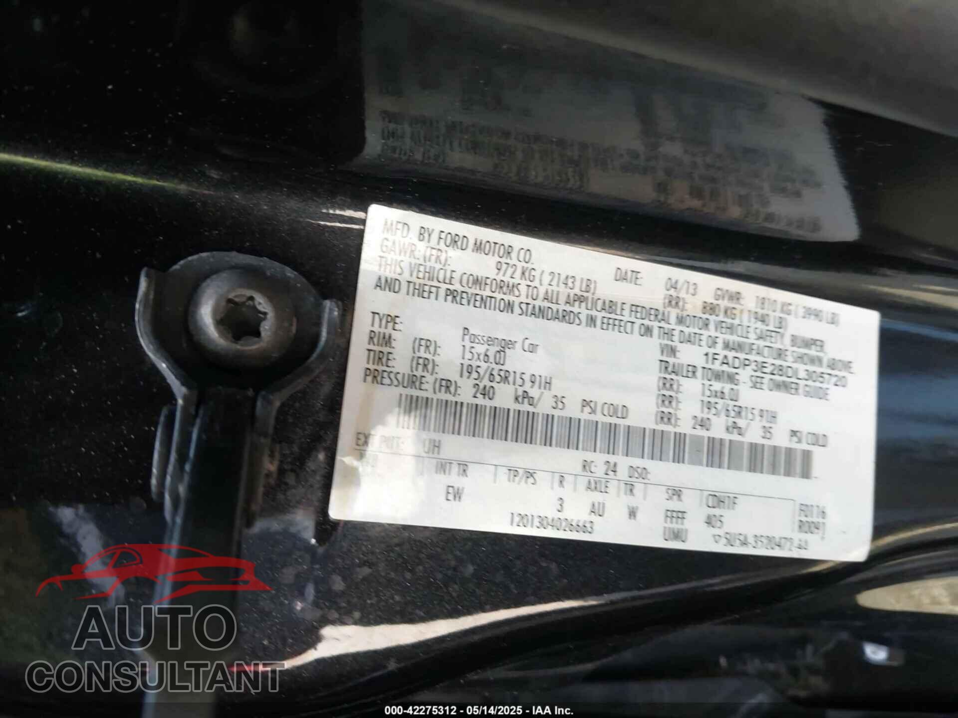 FORD FOCUS 2013 - 1FADP3E28DL305720