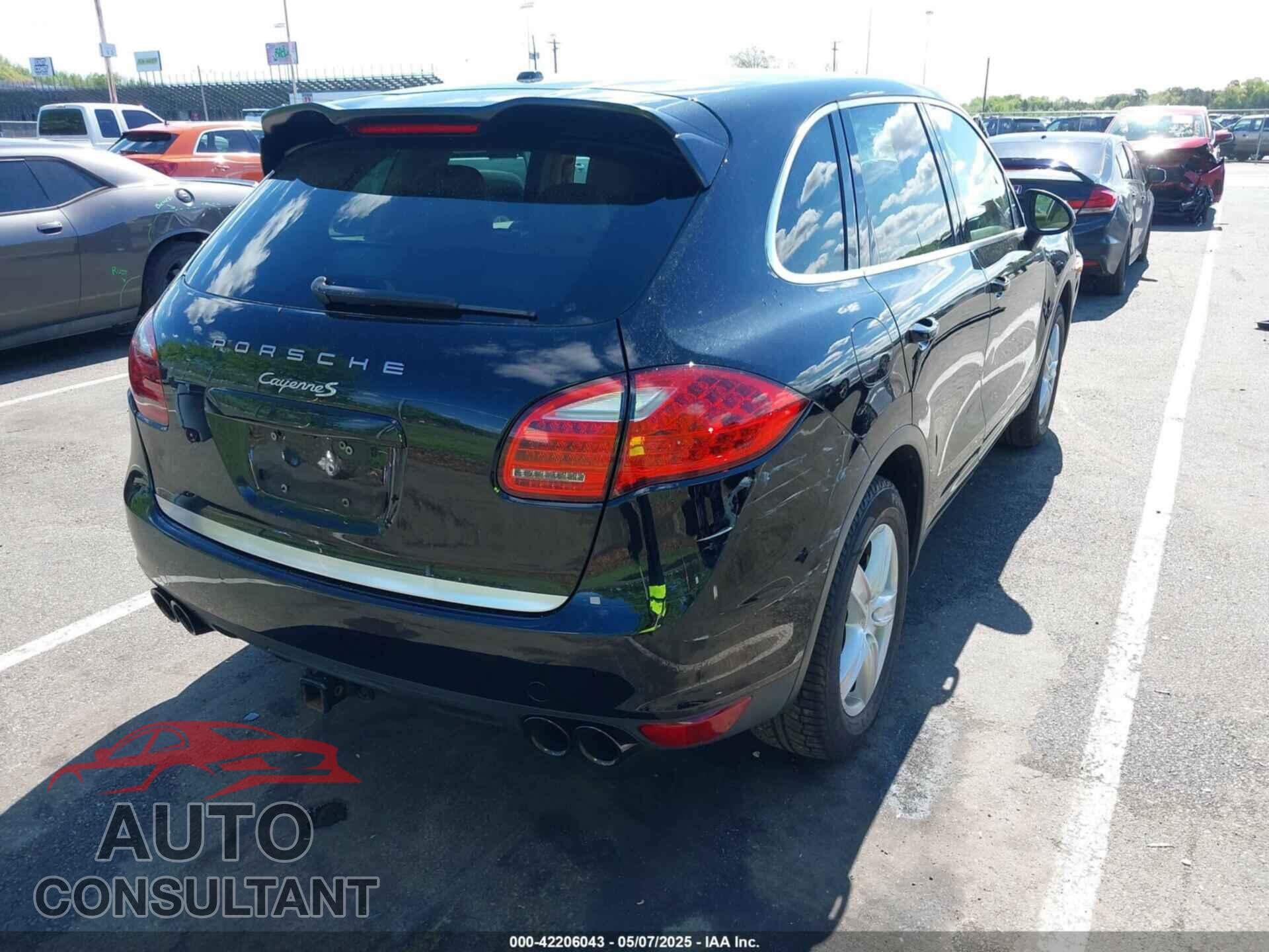 PORSCHE CAYENNE 2012 - WP1AA2A28CLA04618